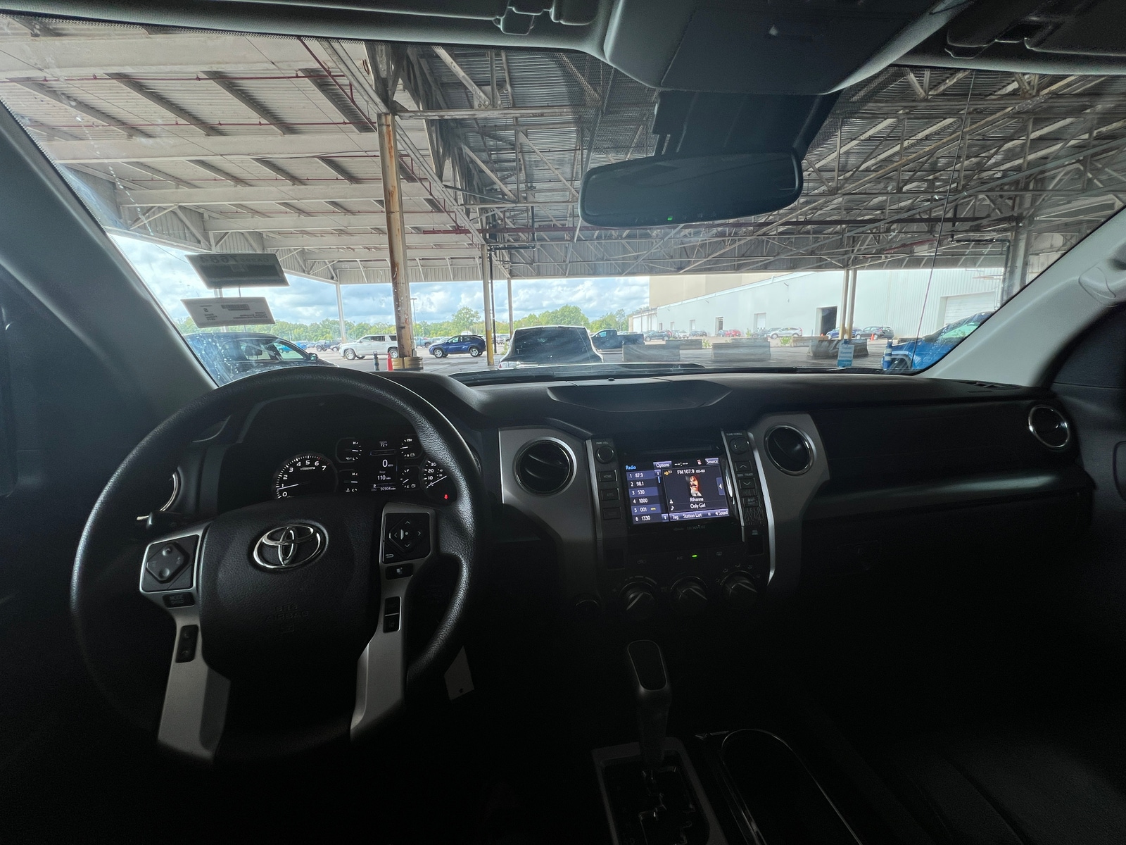 Thumbnail: 2019 Toyota Tundra - 2