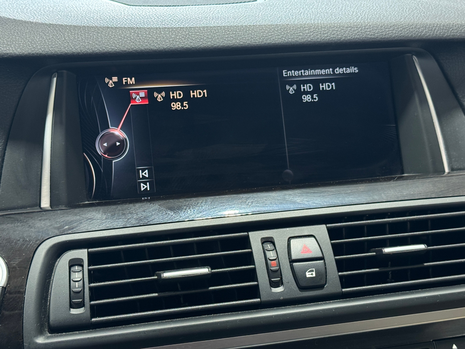 Thumbnail: 2016 BMW 5 Series - 3