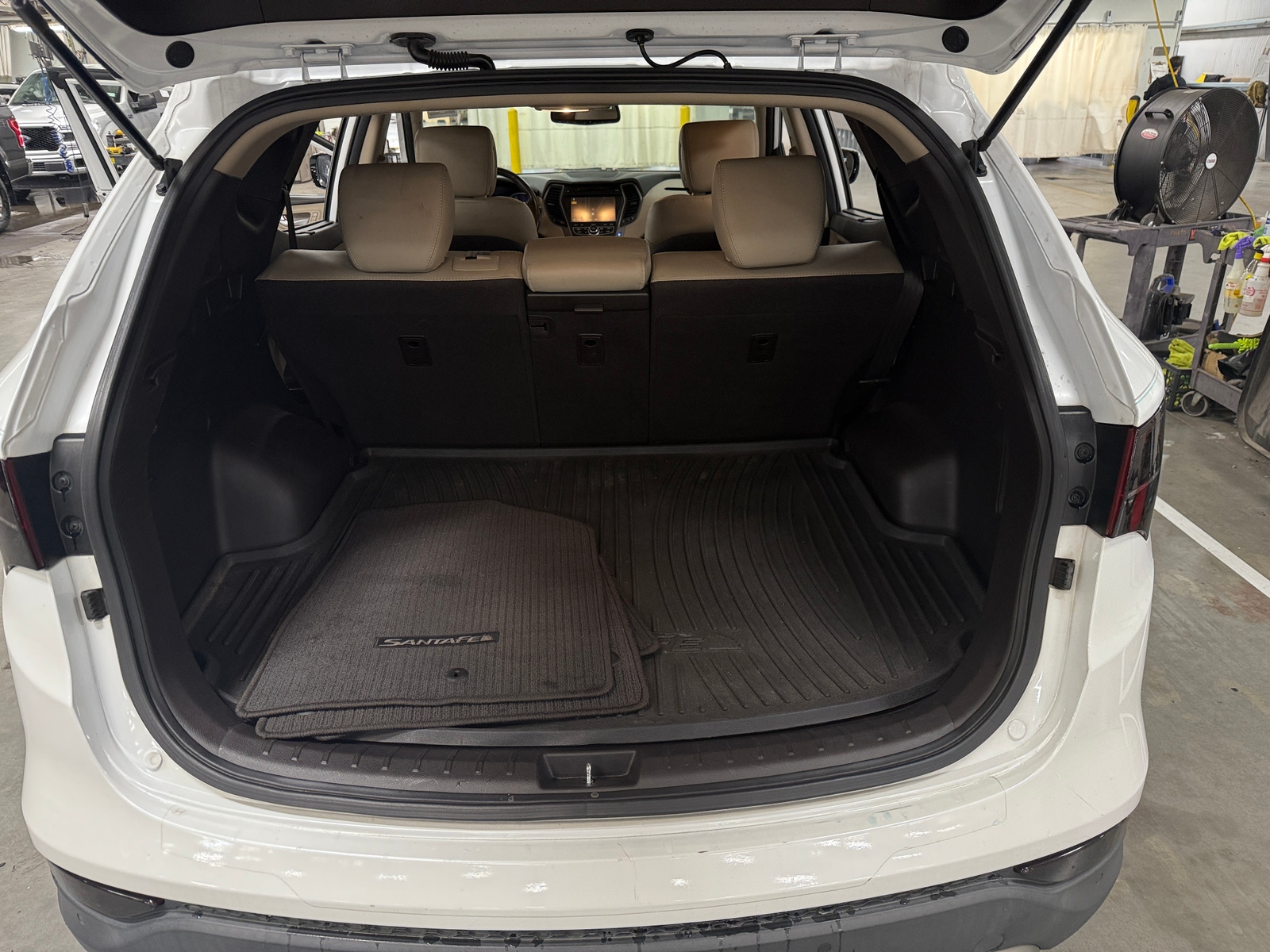 Thumbnail: 2014 Hyundai Santa Fe - 6
