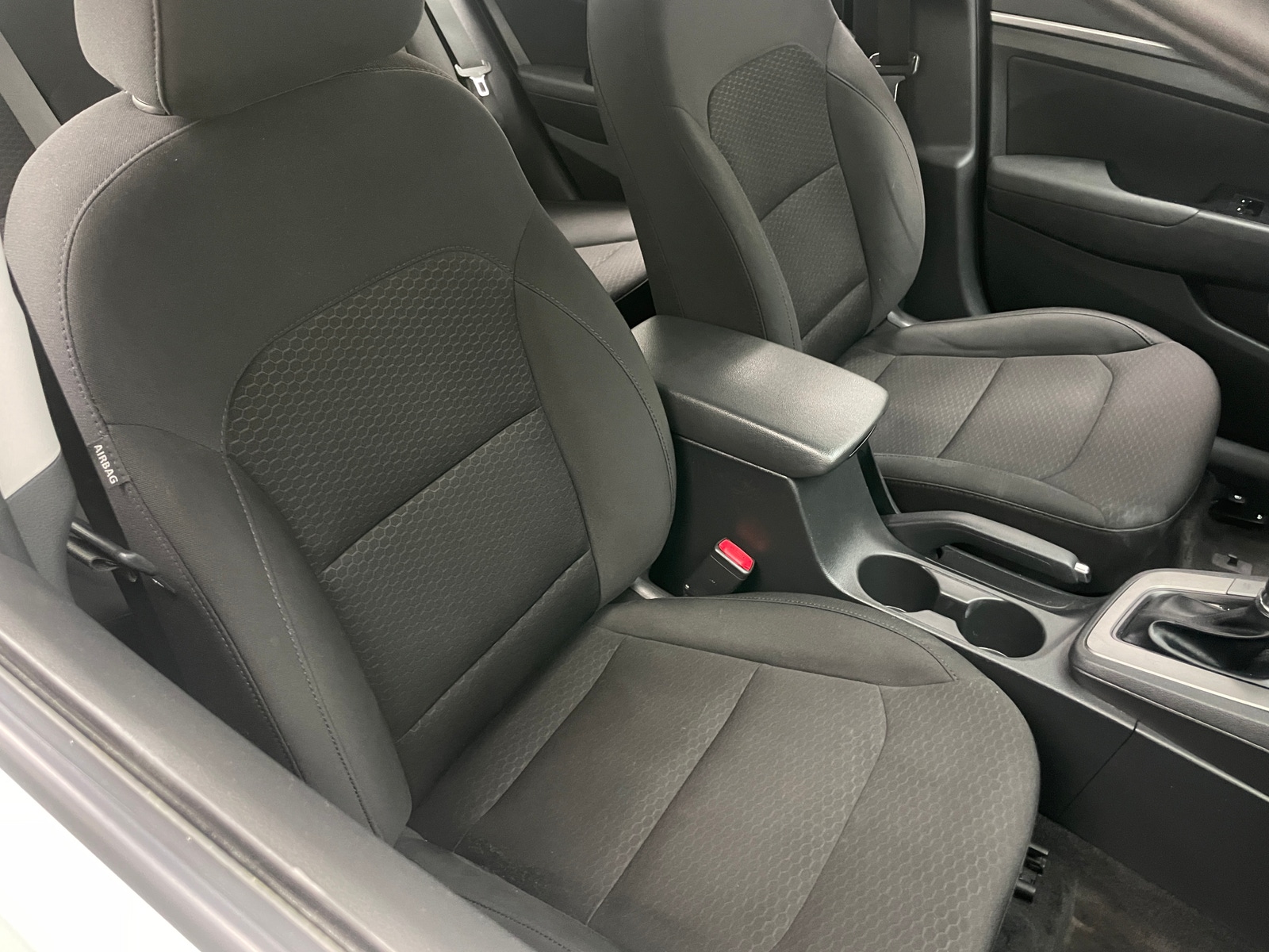 Thumbnail: 2020 Hyundai Elantra - 2