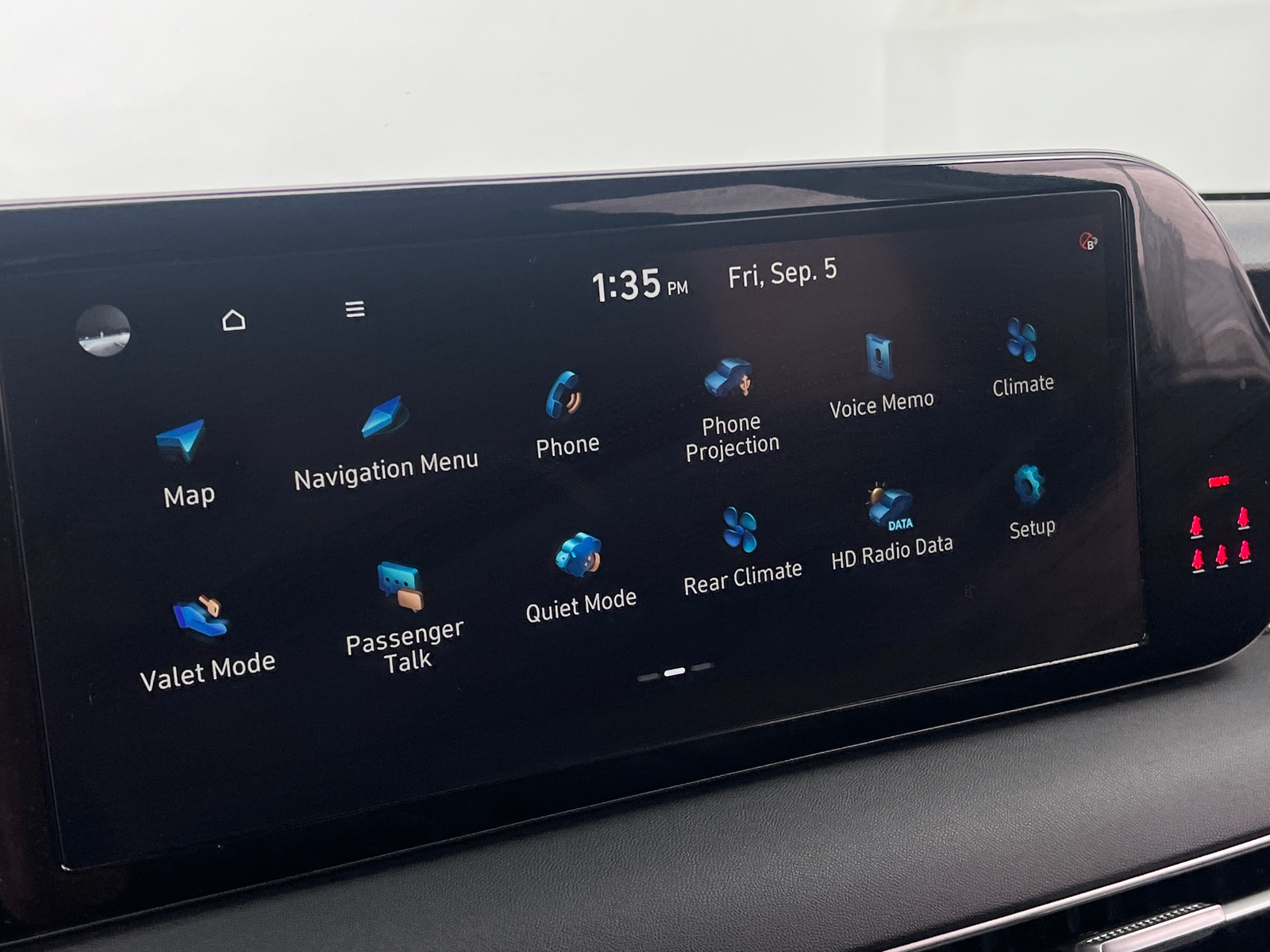 Thumbnail: 2023 Hyundai Palisade - 3