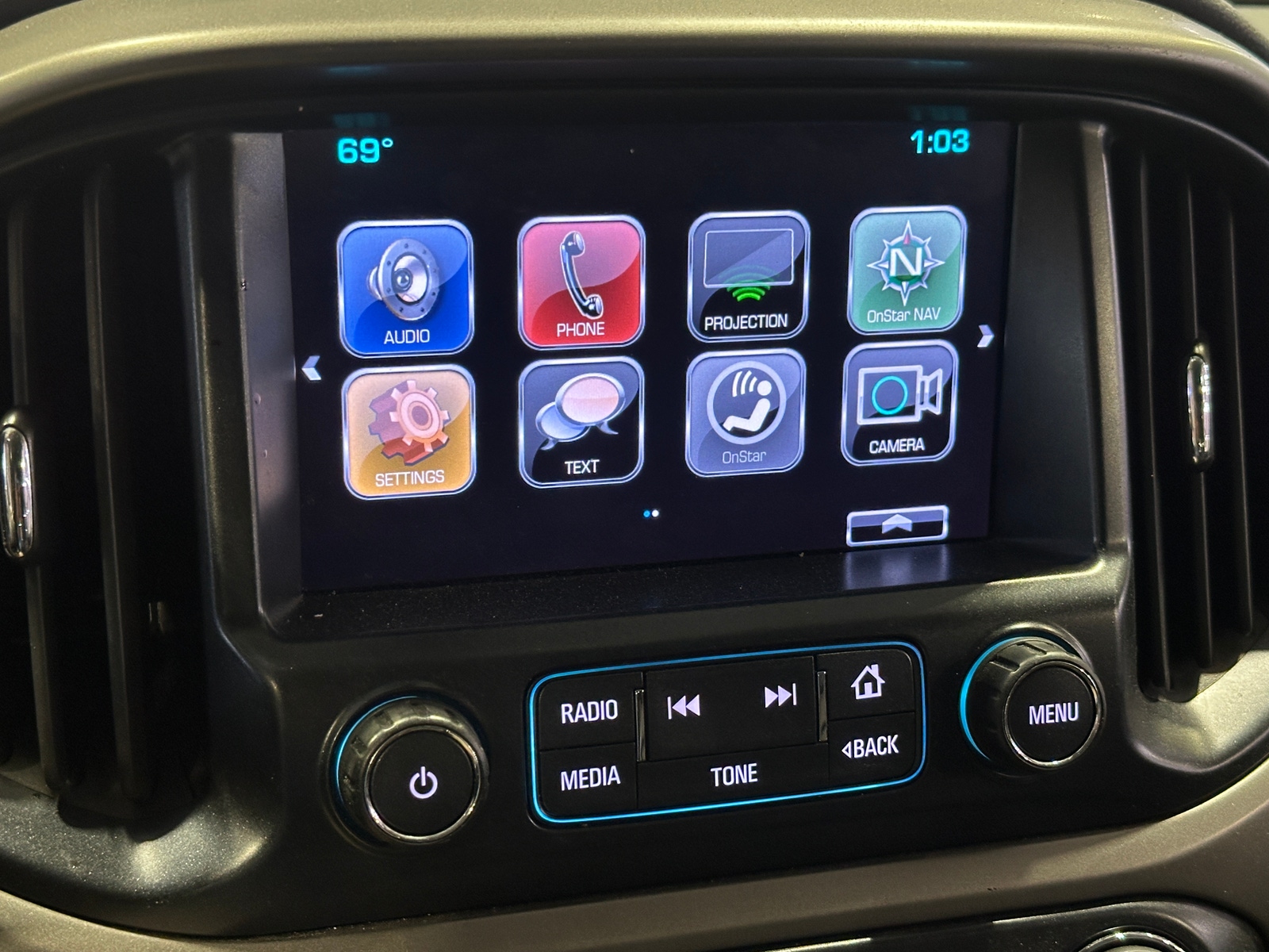 Thumbnail: 2018 Chevrolet Colorado - 3