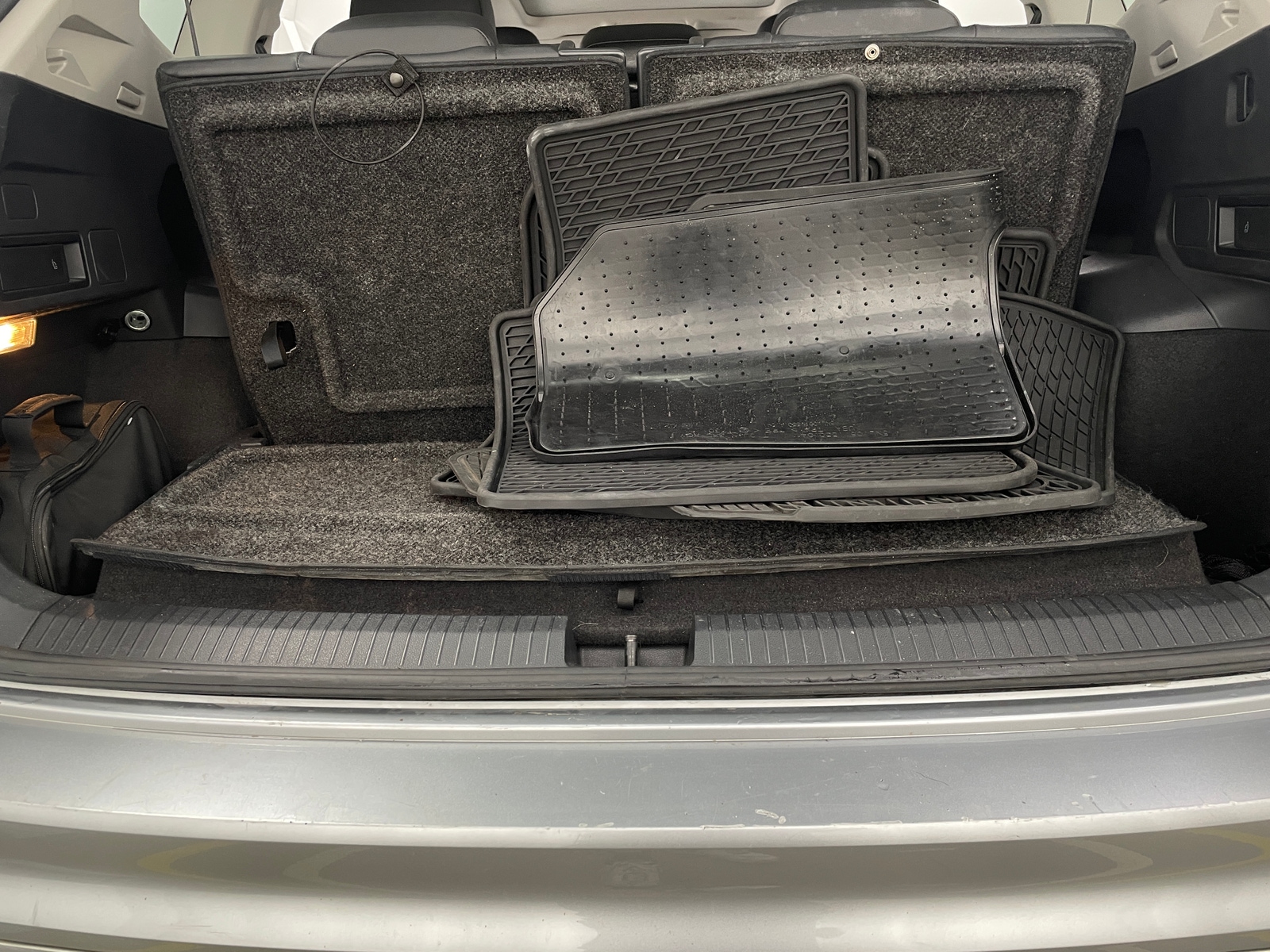 Thumbnail: 2020 Volkswagen Tiguan - 6