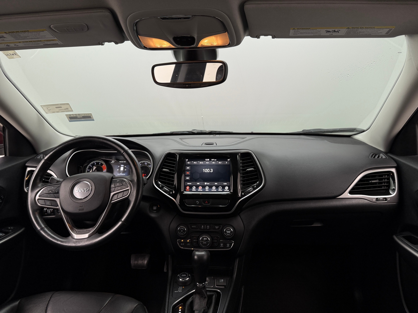 Thumbnail: 2019 Jeep Cherokee - 2