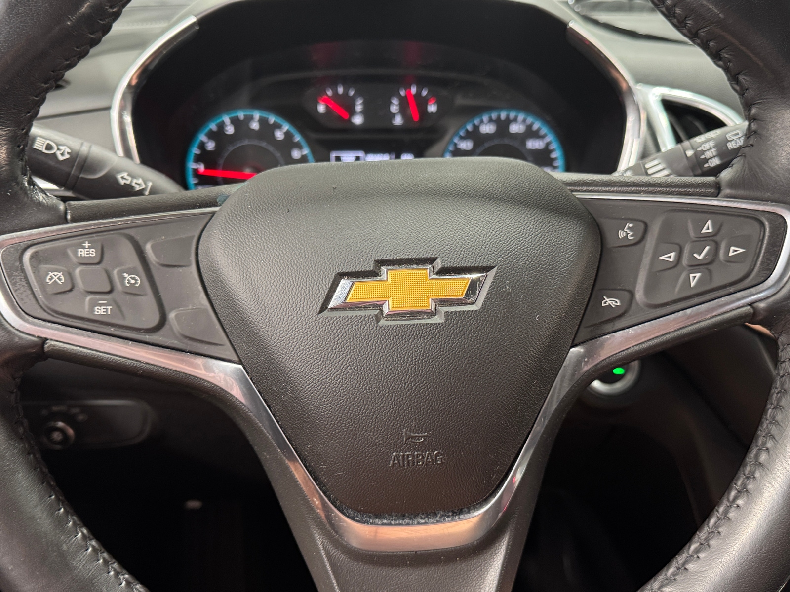 Thumbnail: 2018 Chevrolet Equinox - 5