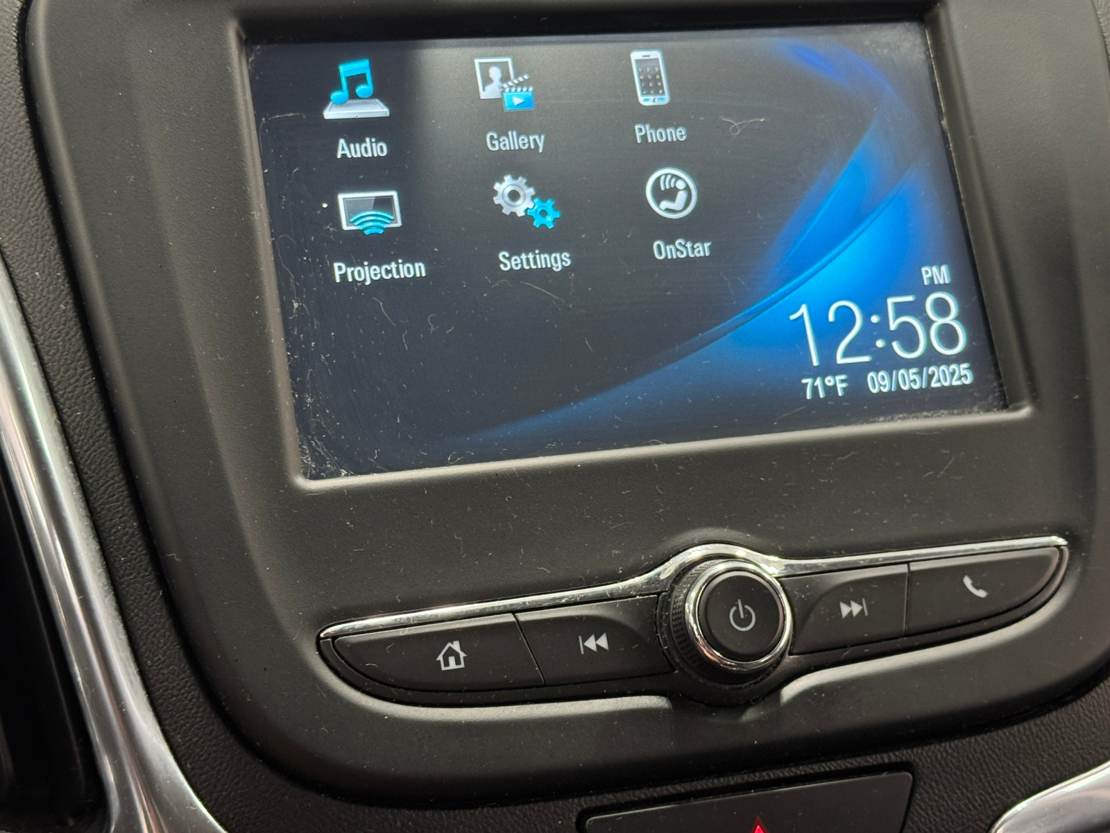 Thumbnail: 2018 Chevrolet Equinox - 4