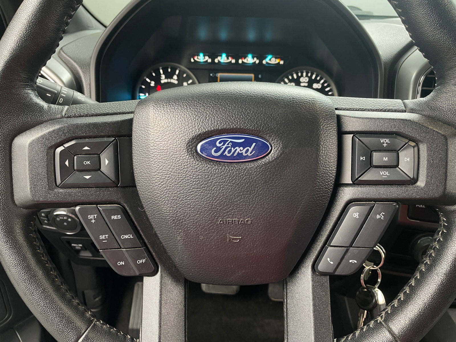 Thumbnail: 2020 Ford Econoline - 5