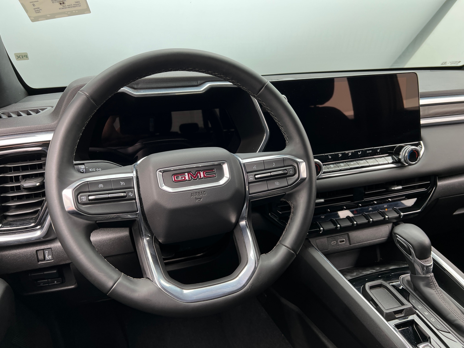 Thumbnail: 2024 GMC Canyon - 5