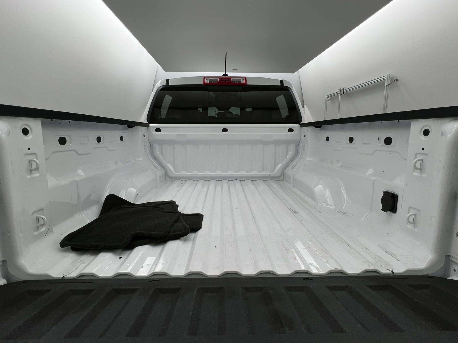 Thumbnail: 2024 GMC Canyon - 7