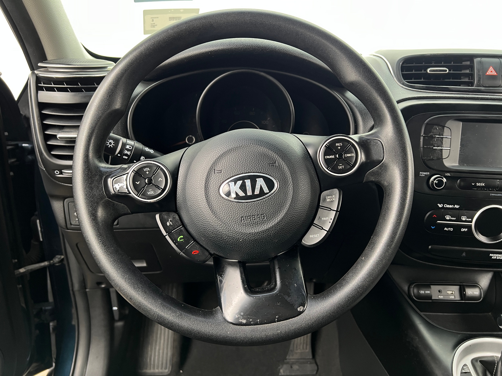 Thumbnail: 2017 Kia Soul - 5