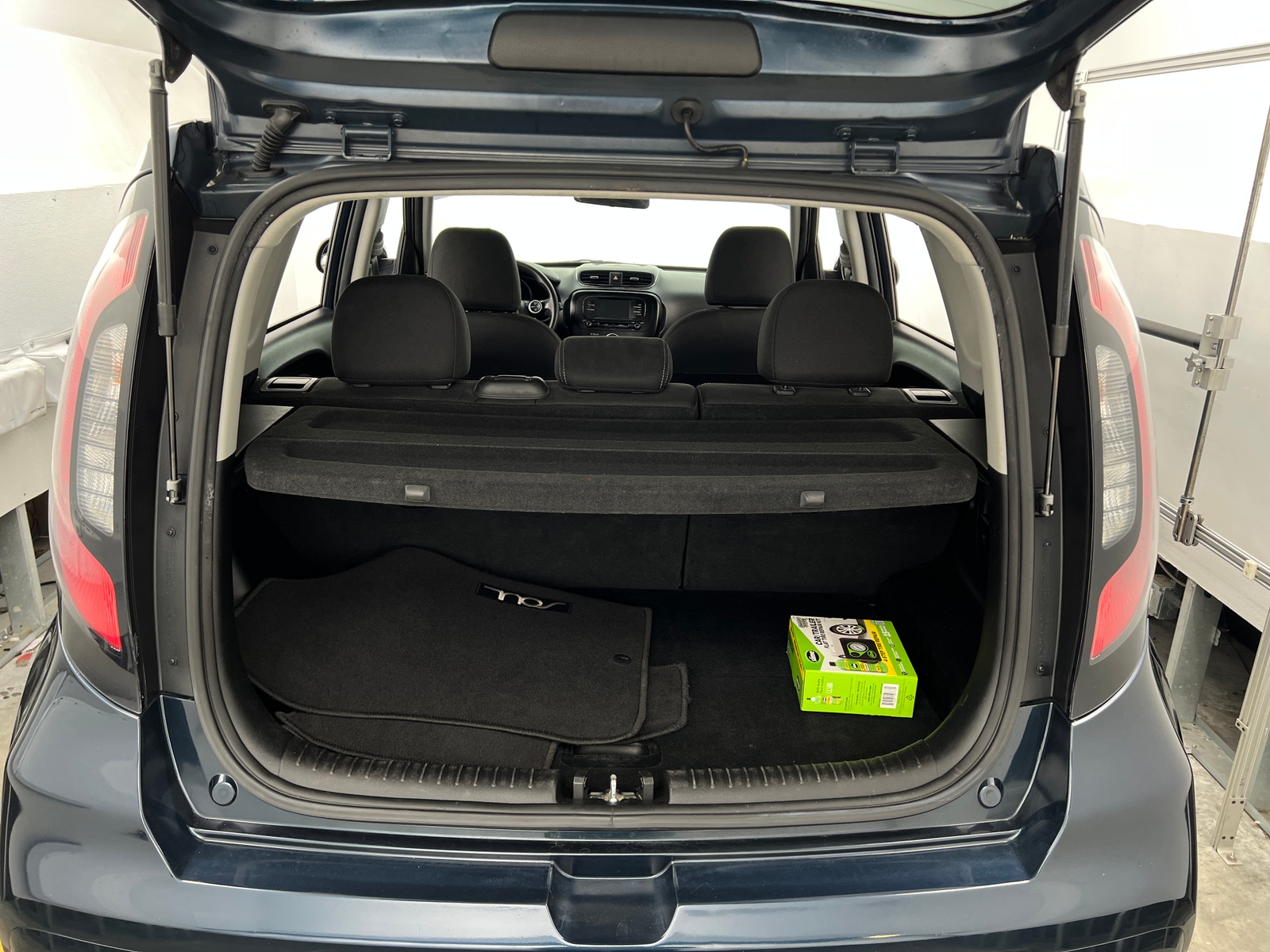 Thumbnail: 2017 Kia Soul - 7