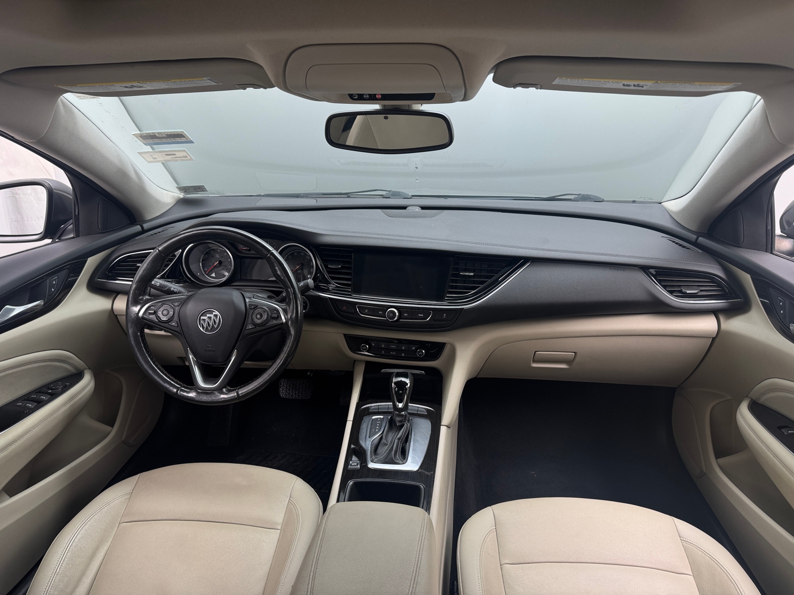 Thumbnail: 2018 Buick Regal - 2