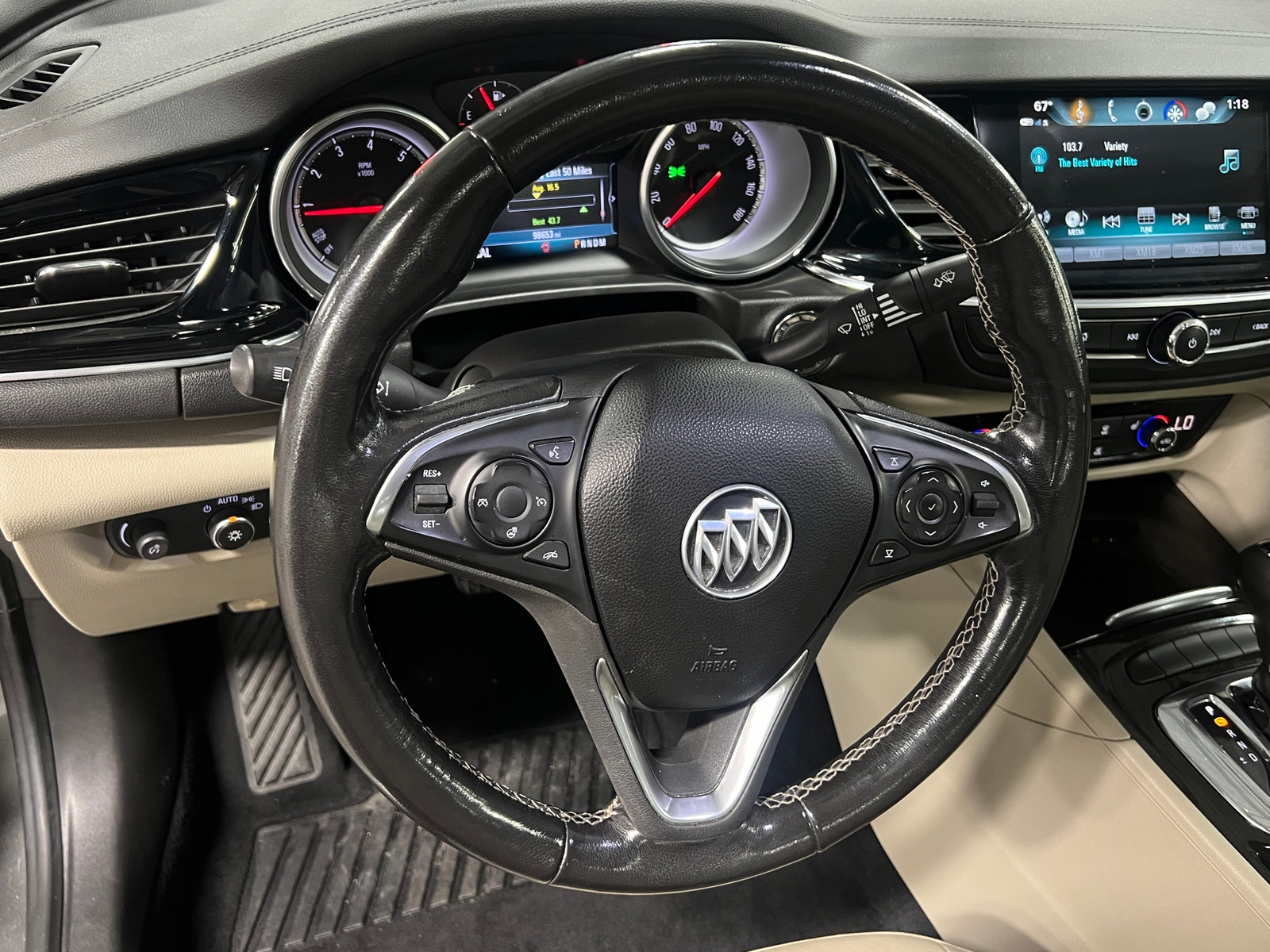 Thumbnail: 2018 Buick Regal - 4