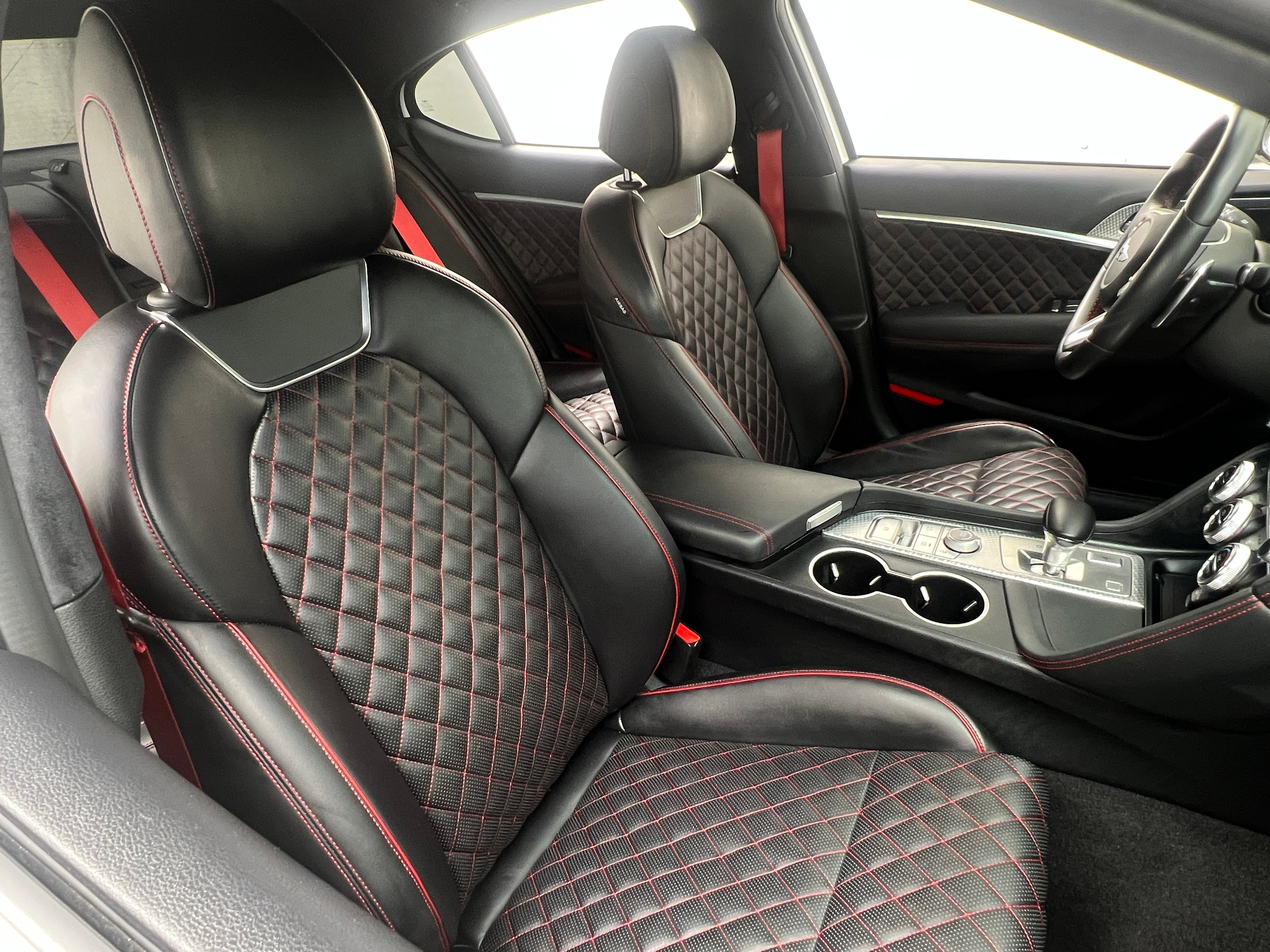 2022 GENESIS G70