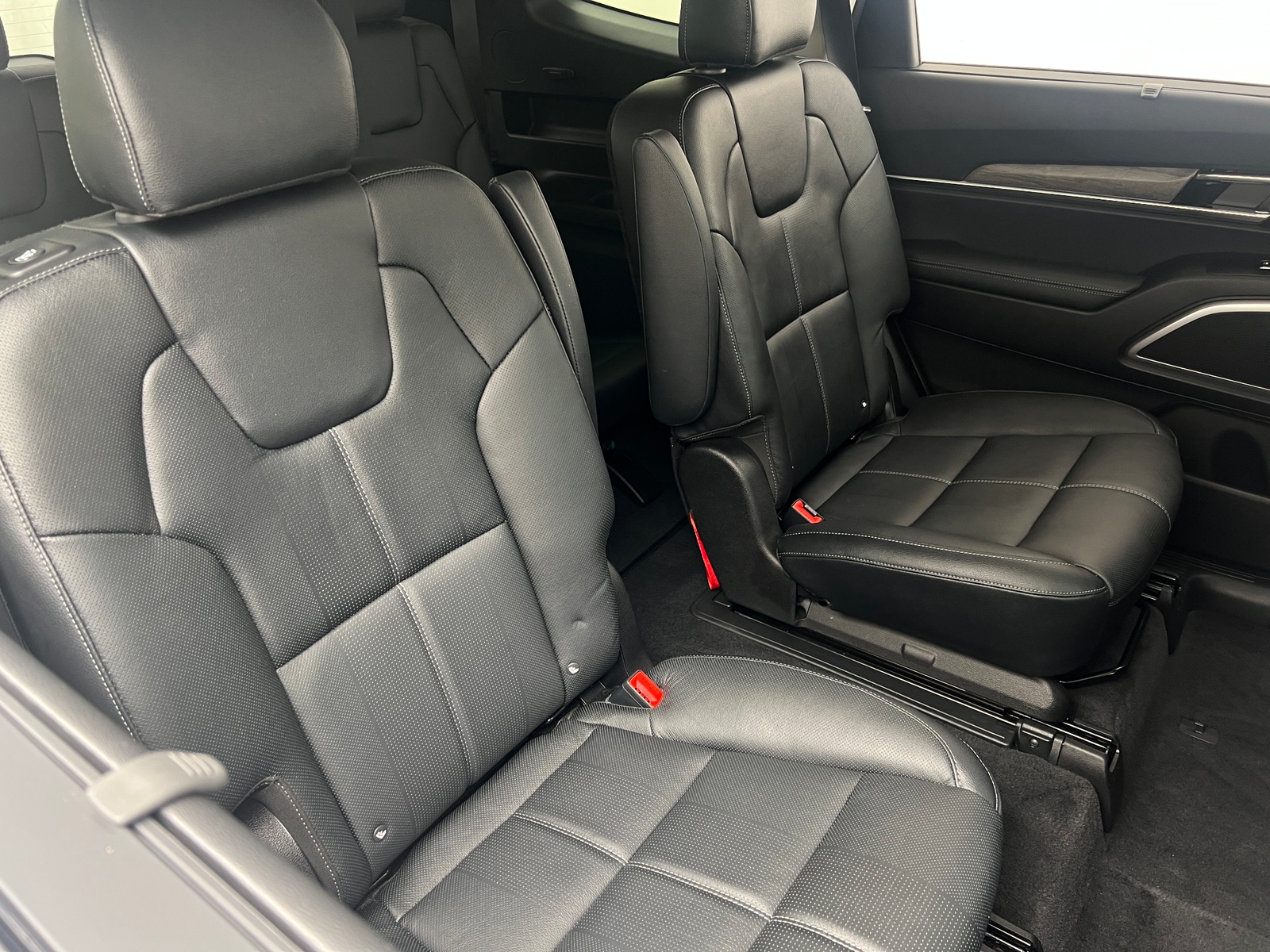 Thumbnail: 2022 Kia Telluride - 5
