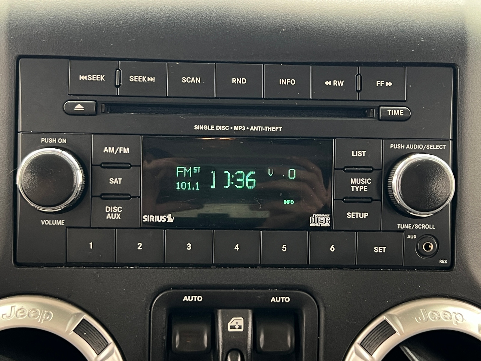 Thumbnail: 2018 Jeep Wrangler - 4