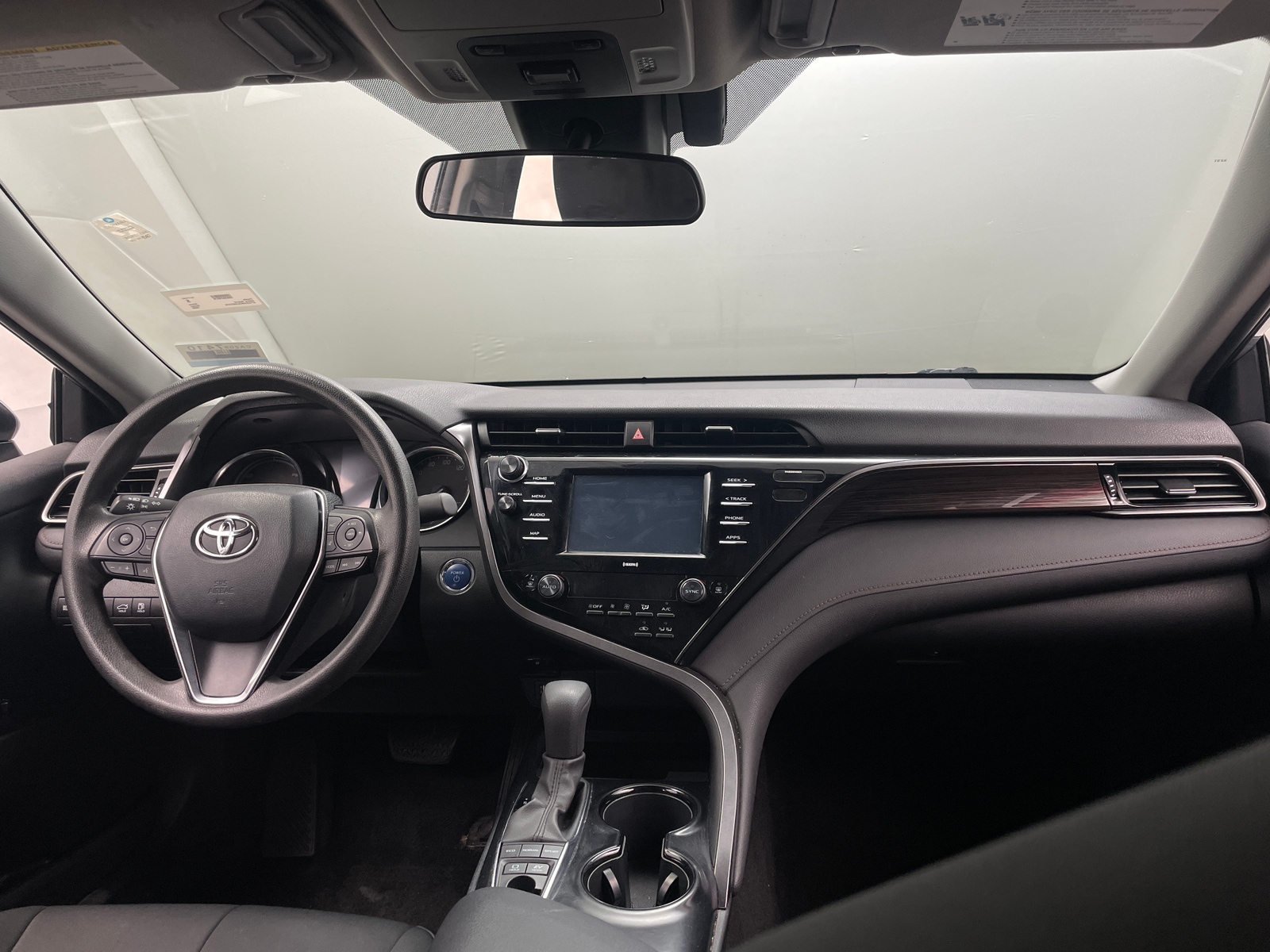 Thumbnail: 2020 Toyota Camry - 3