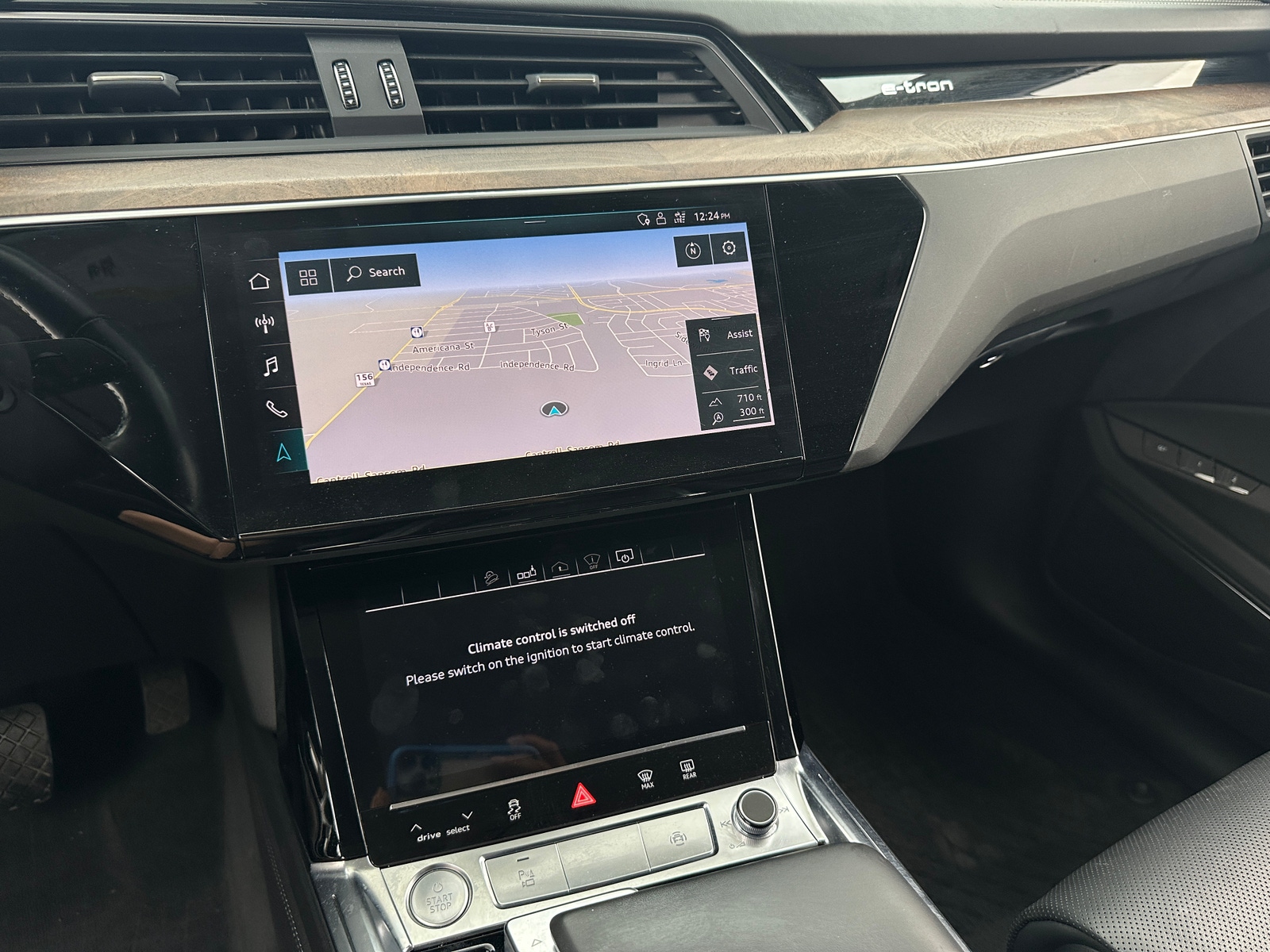 Thumbnail: 2019 Audi e-tron - 3
