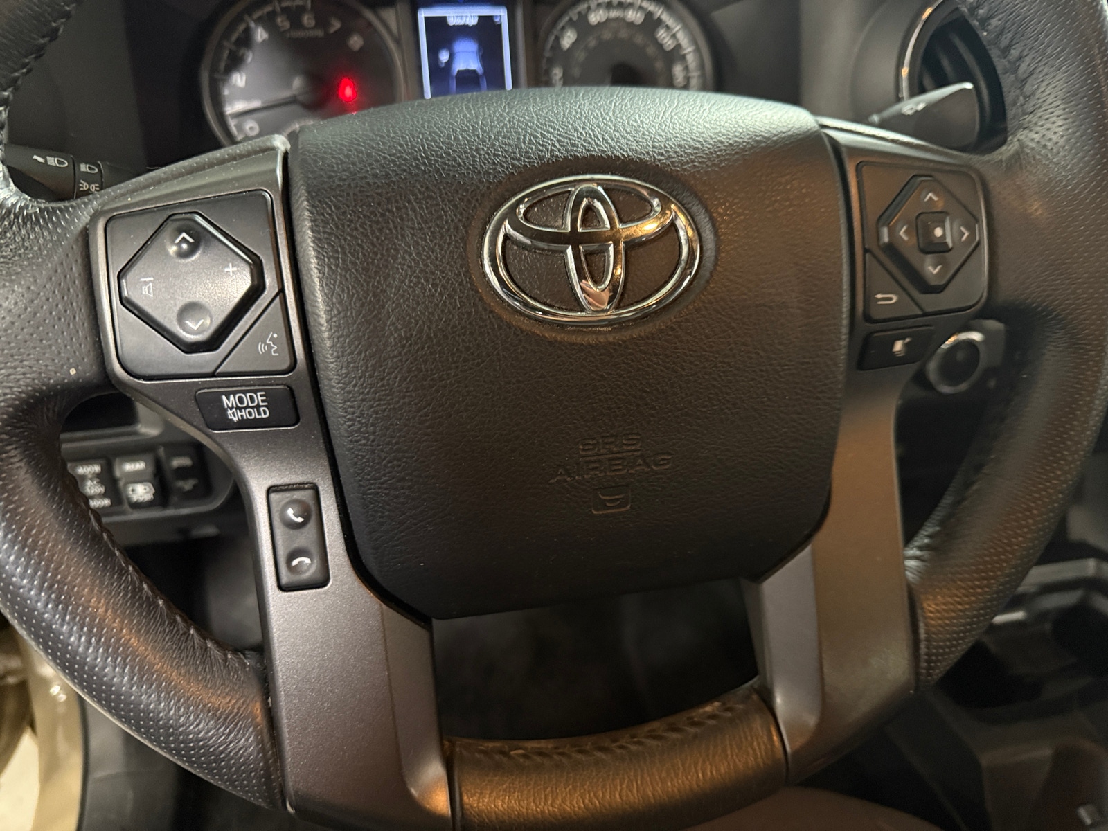 Thumbnail: 2017 Toyota Tacoma - 5