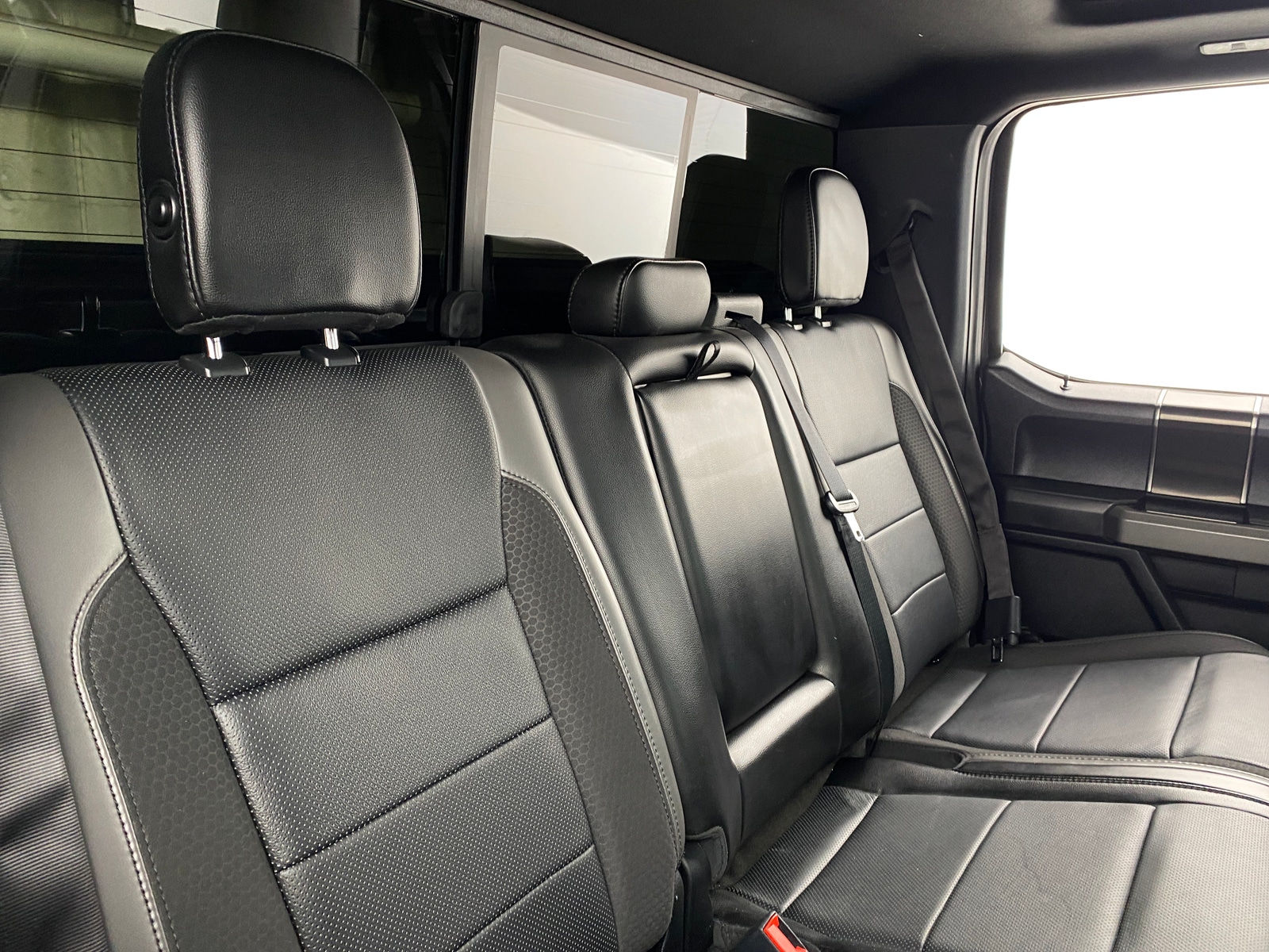 Thumbnail: 2020 Ford Econoline - 5