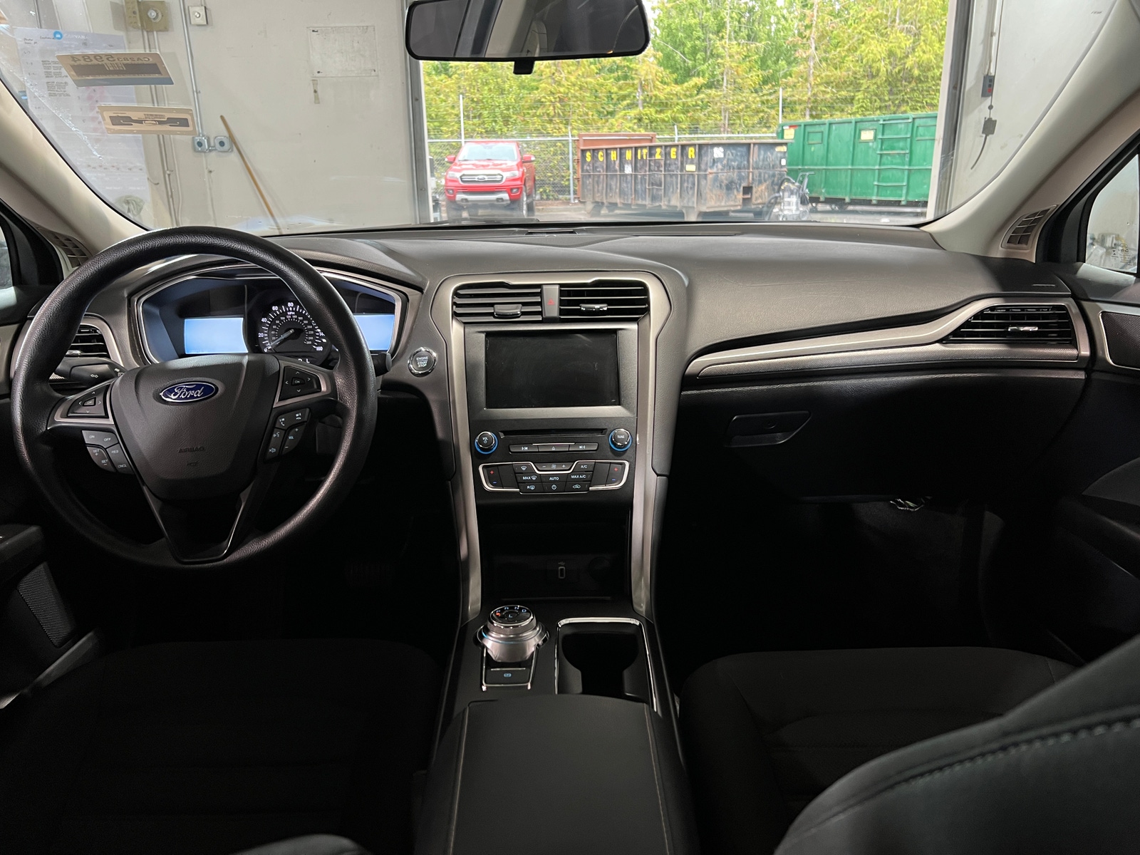 Thumbnail: 2017 Ford Fusion - 3