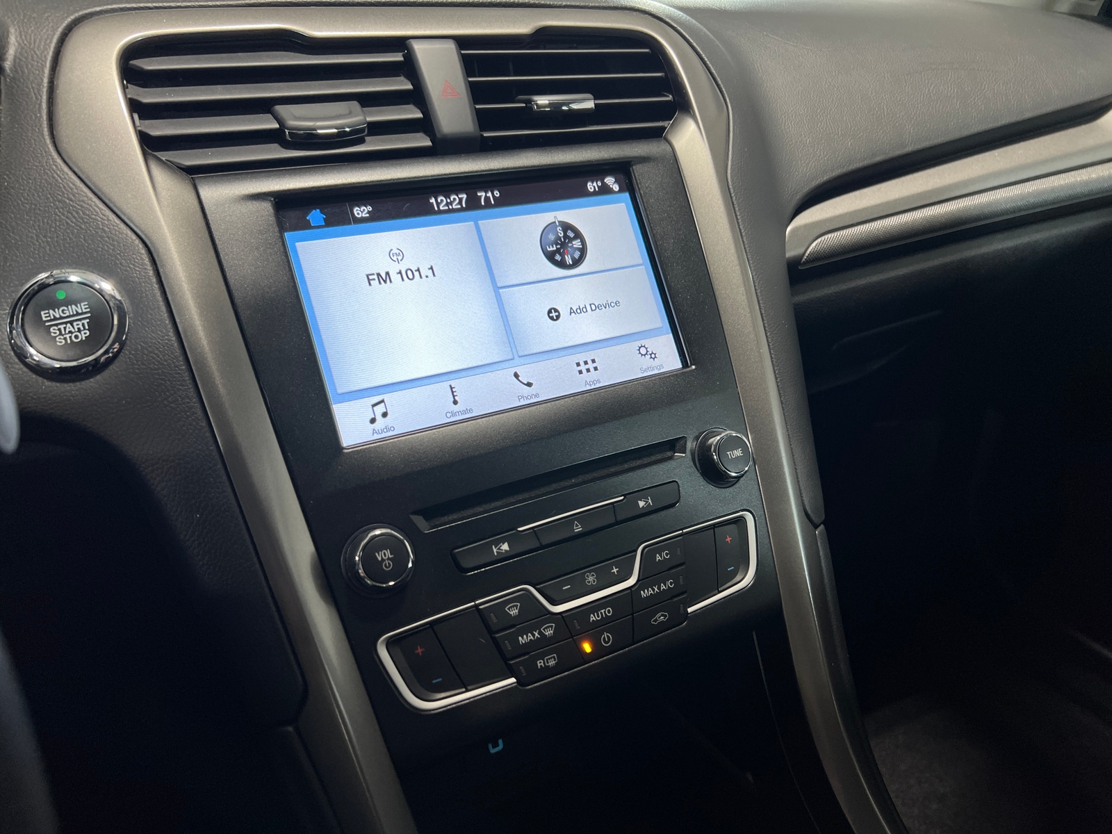 Thumbnail: 2017 Ford Fusion - 4