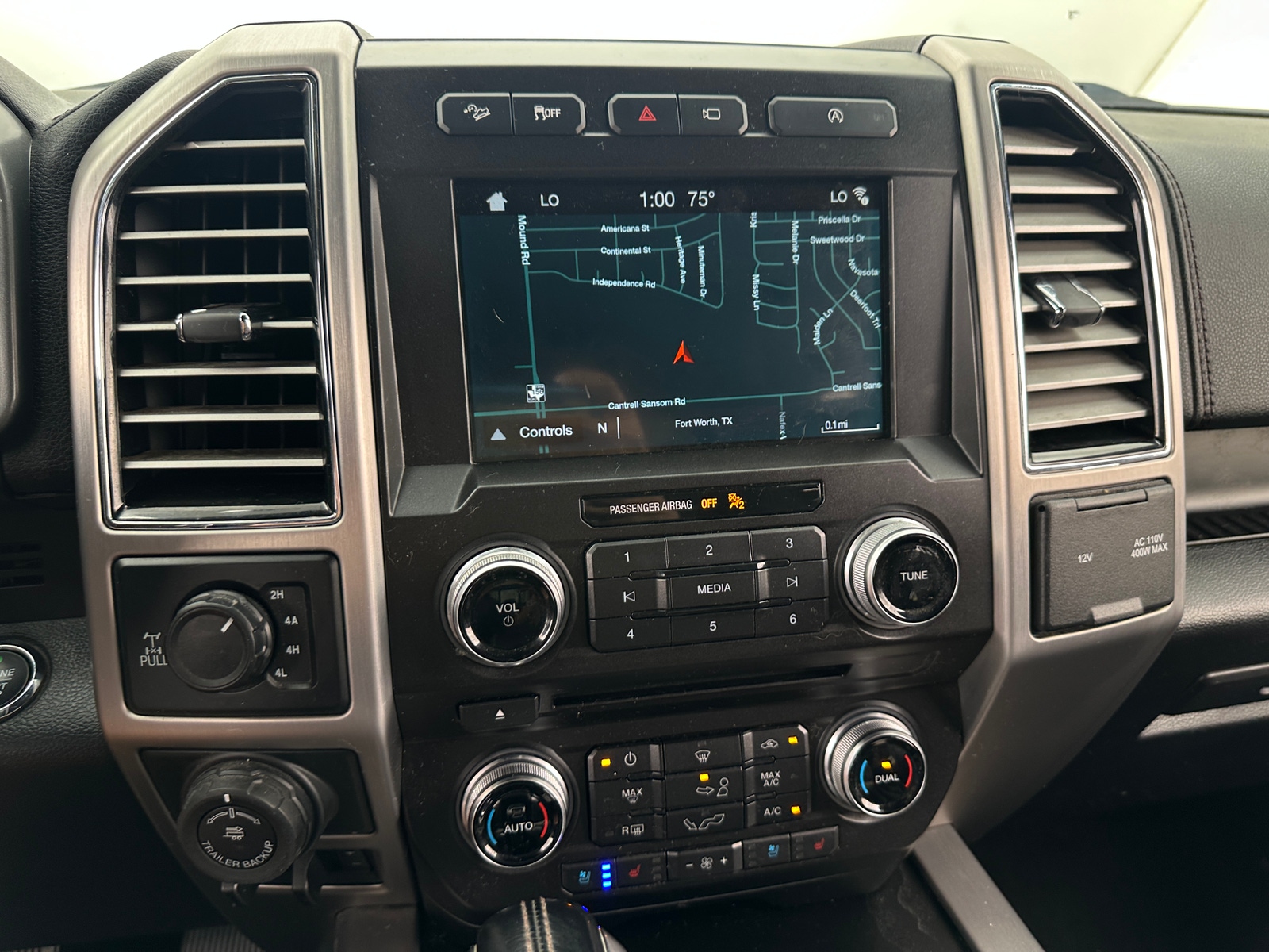 Thumbnail: 2018 Ford Econoline - 3