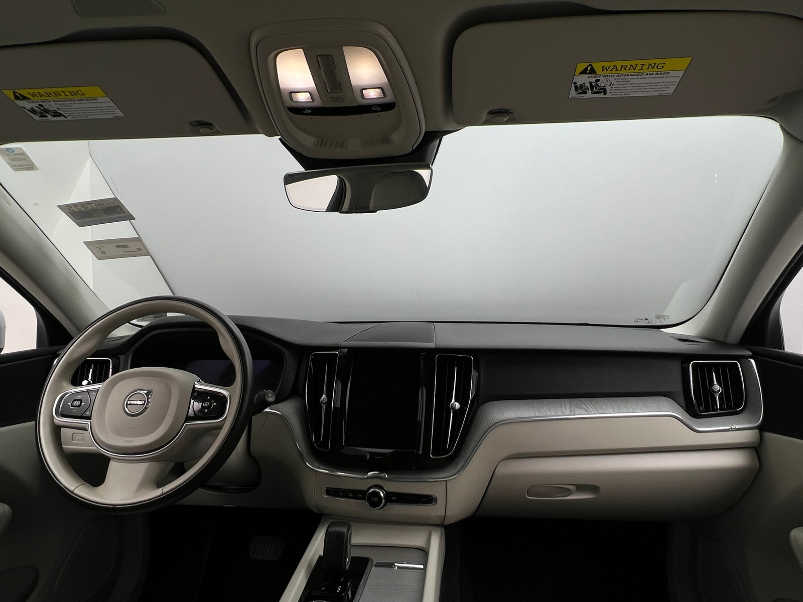 Thumbnail: 2023 Volvo XC60 - 2