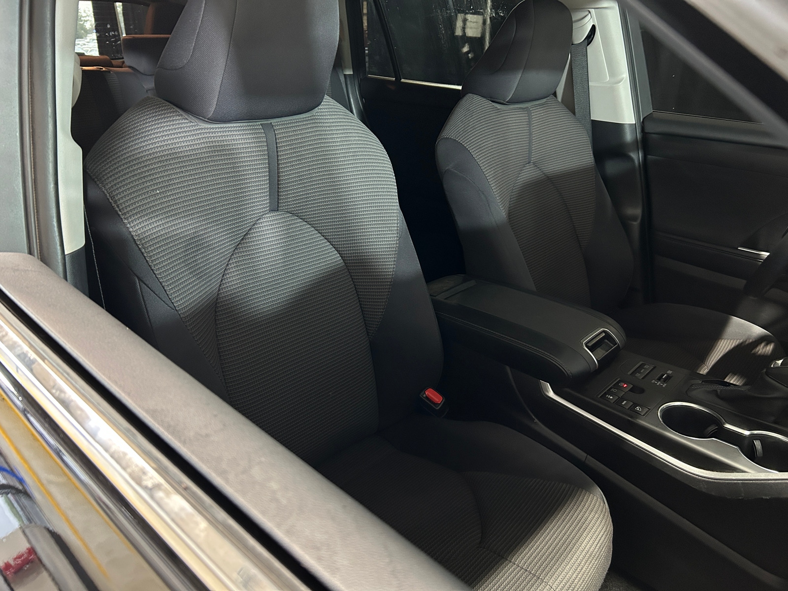 Thumbnail: 2023 Toyota Highlander - 2