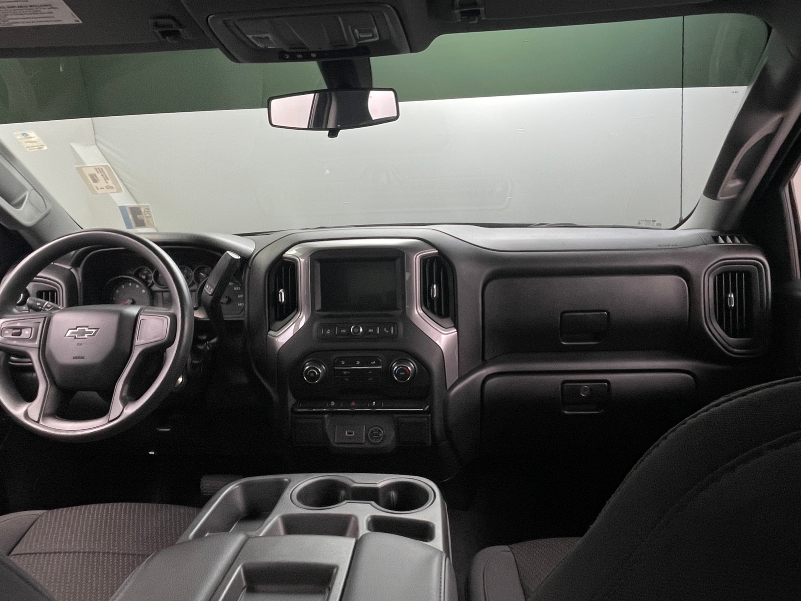 Thumbnail: 2020 Chevrolet Silverado 1500 - 3