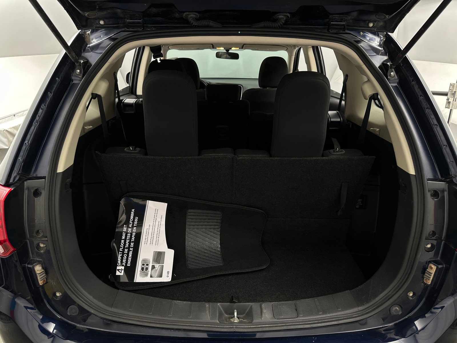 Thumbnail: 2017 Mitsubishi Outlander - 7