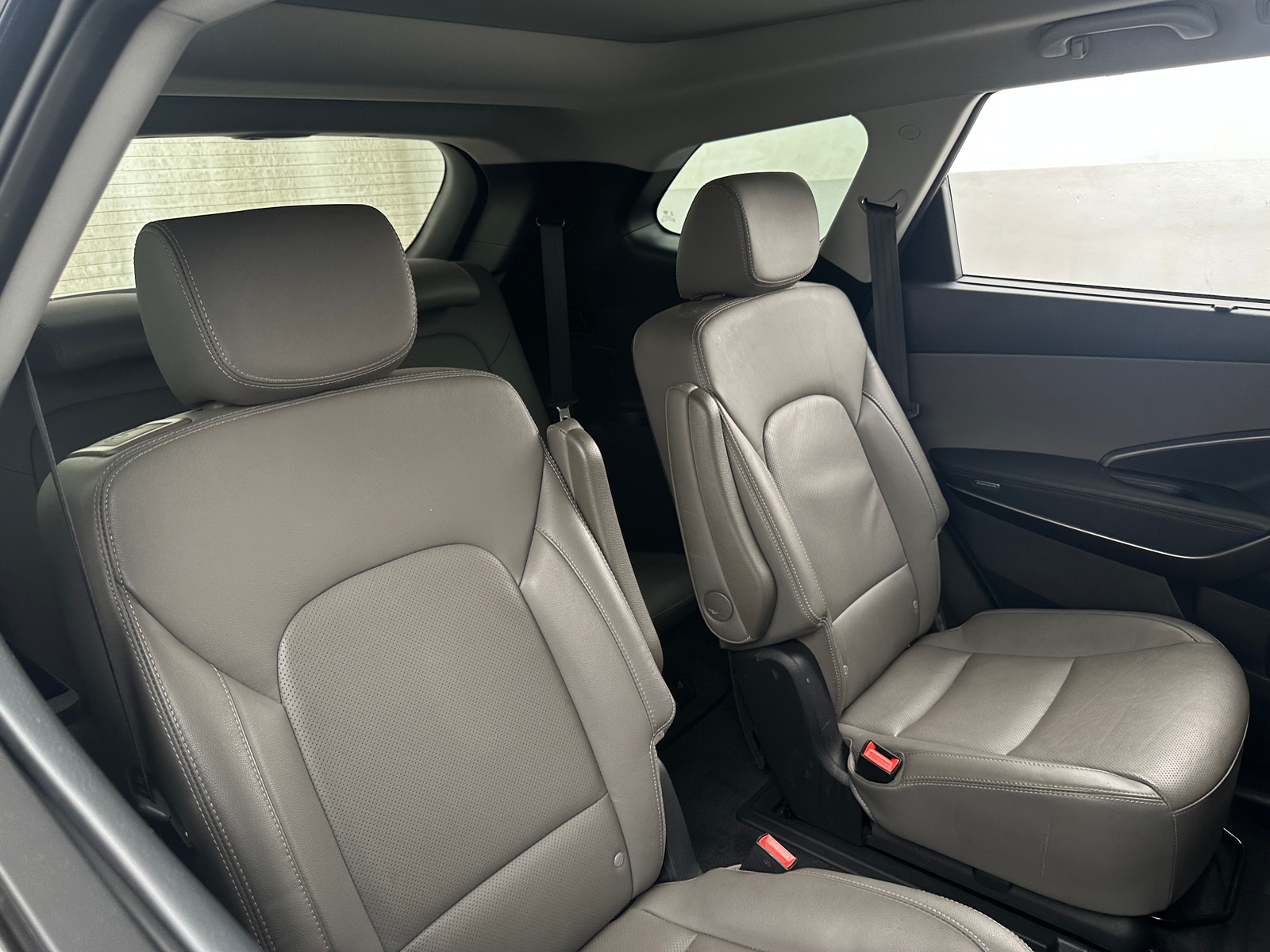 Thumbnail: 2018 Hyundai Santa Fe - 5