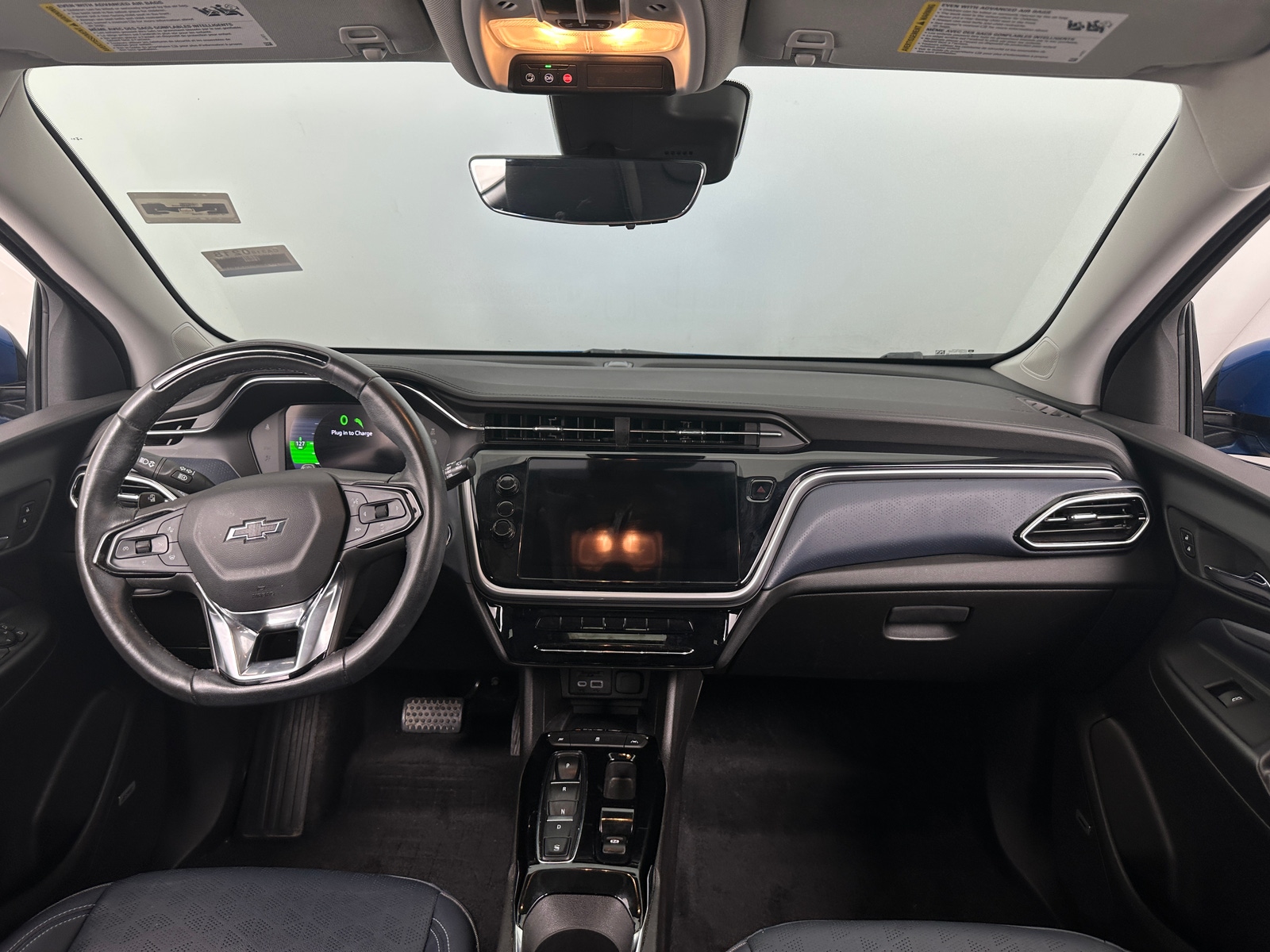 Thumbnail: 2023 Chevrolet Bolt EUV - 2