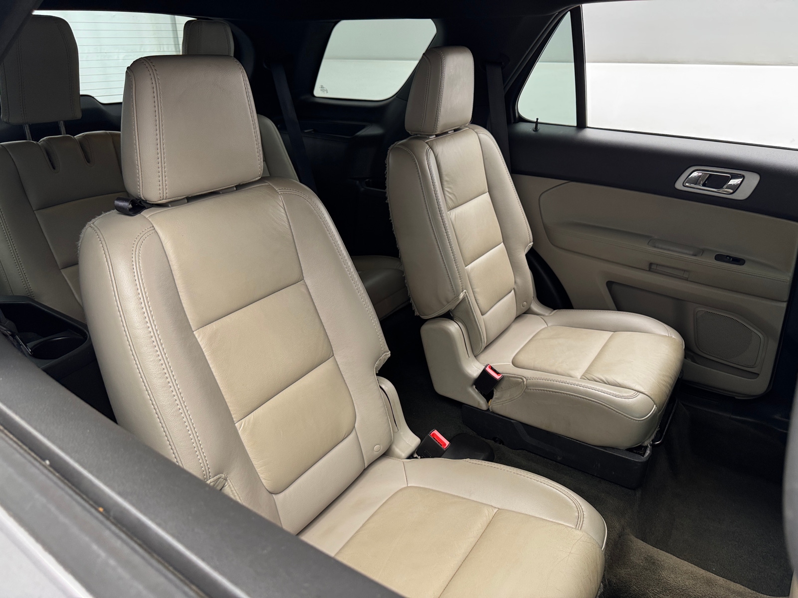 Thumbnail: 2014 Ford Explorer - 6