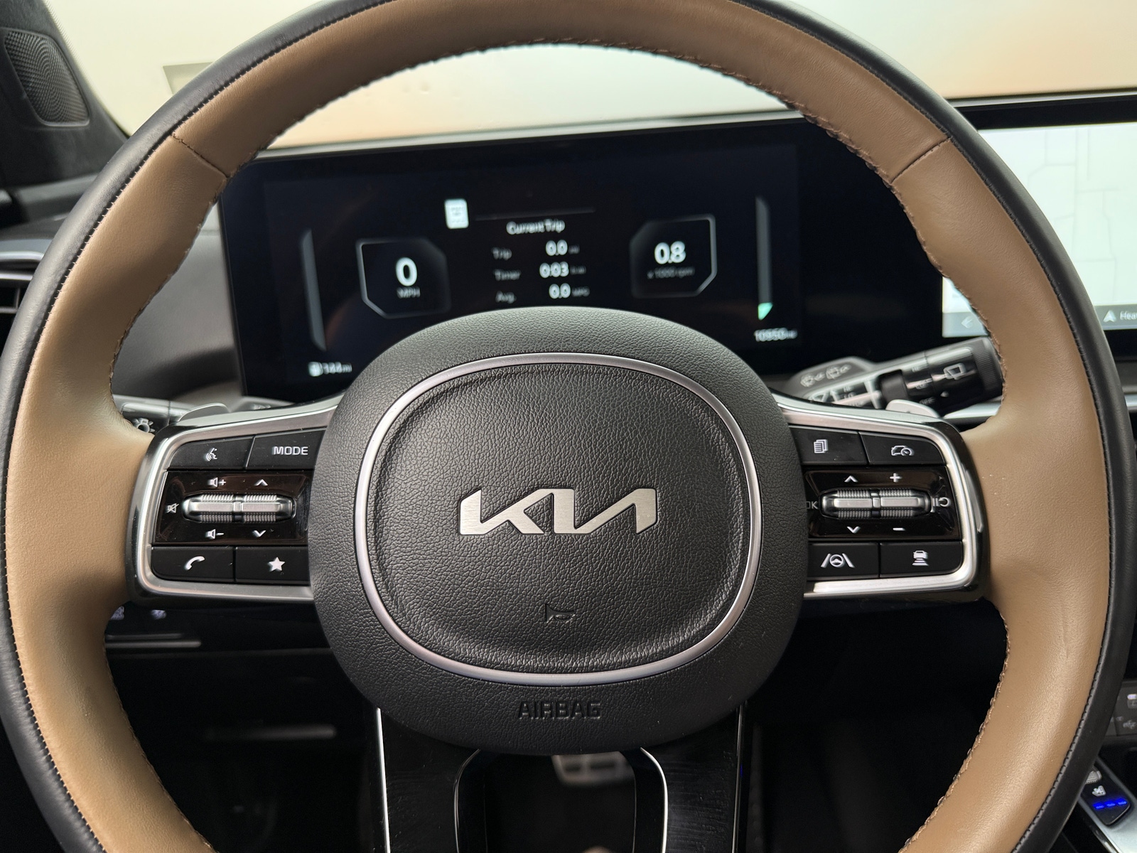 Thumbnail: 2025 Kia Sorento - 4
