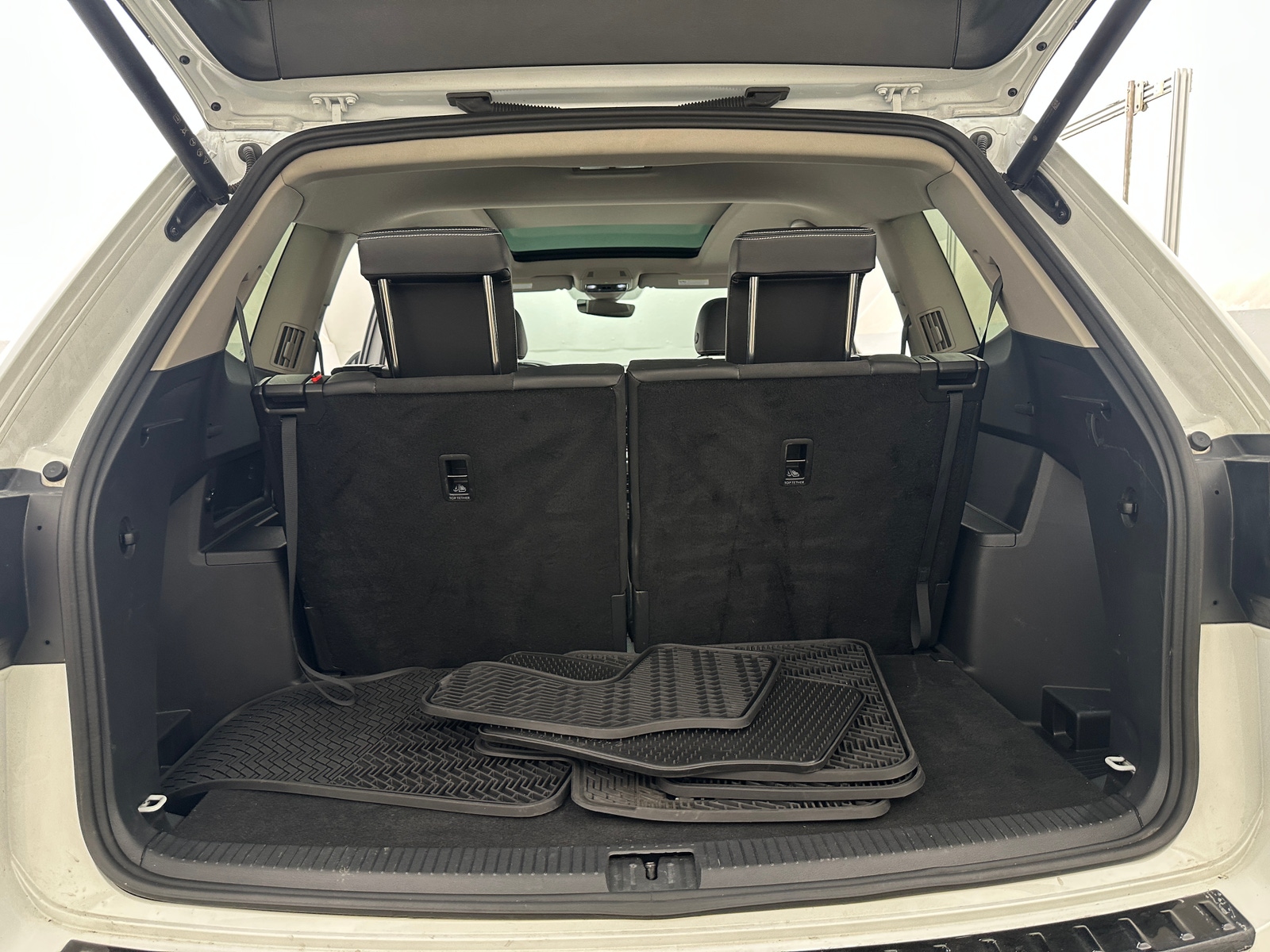 Thumbnail: 2024 Volkswagen Atlas - 6