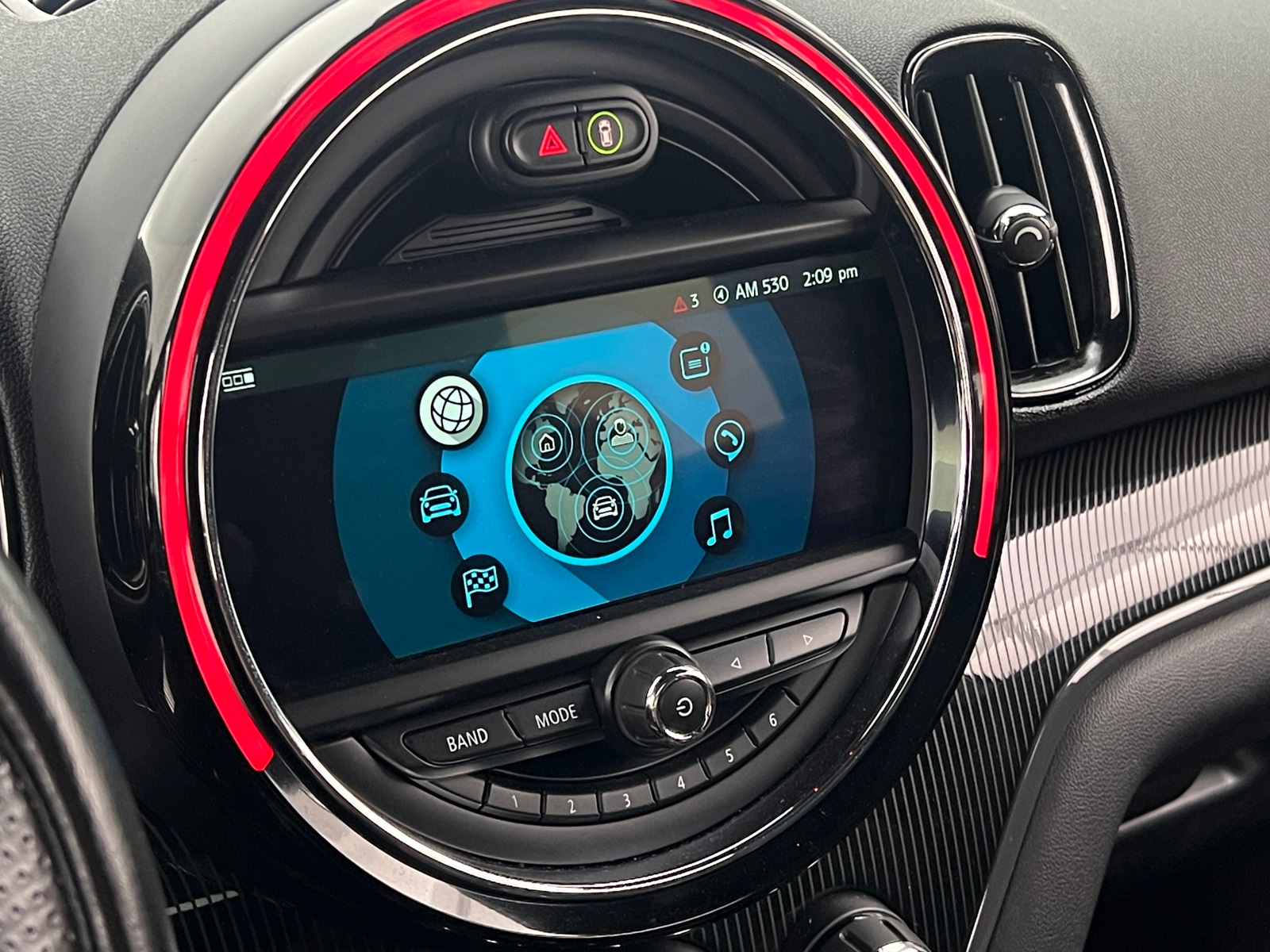 Thumbnail: 2019 MINI Cooper Countryman - 4