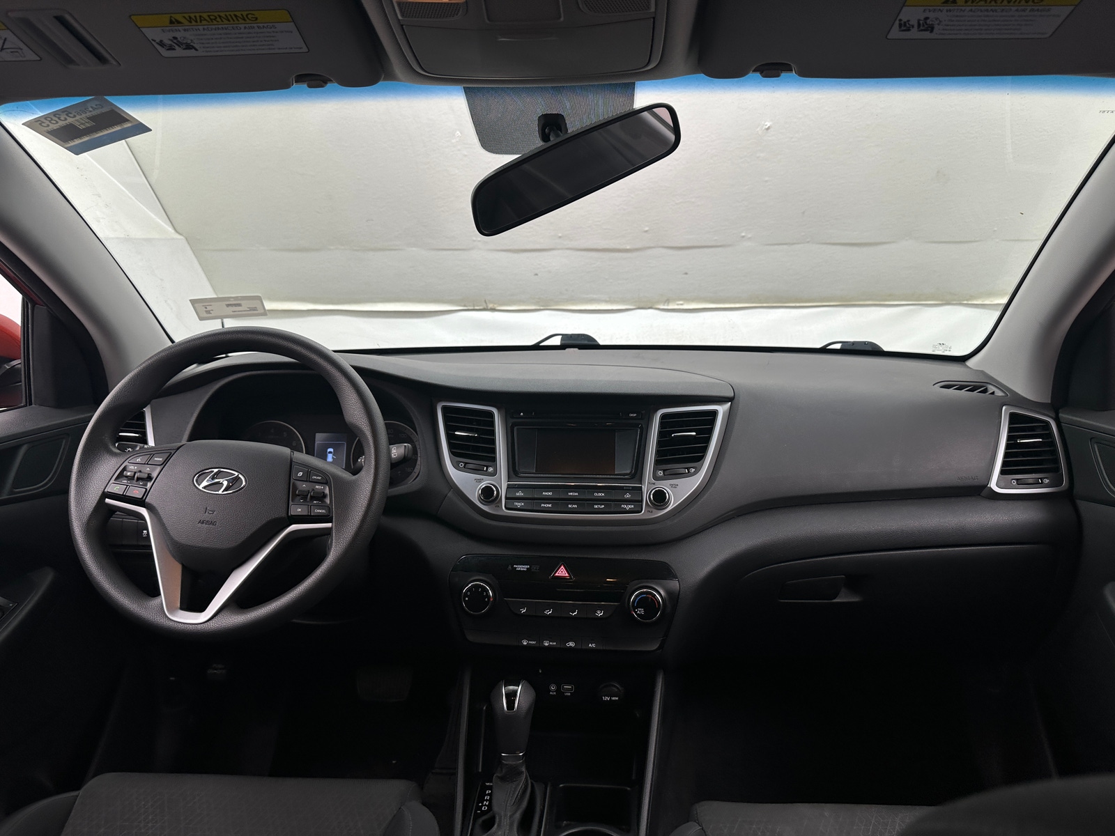 Thumbnail: 2017 Hyundai Tucson - 3