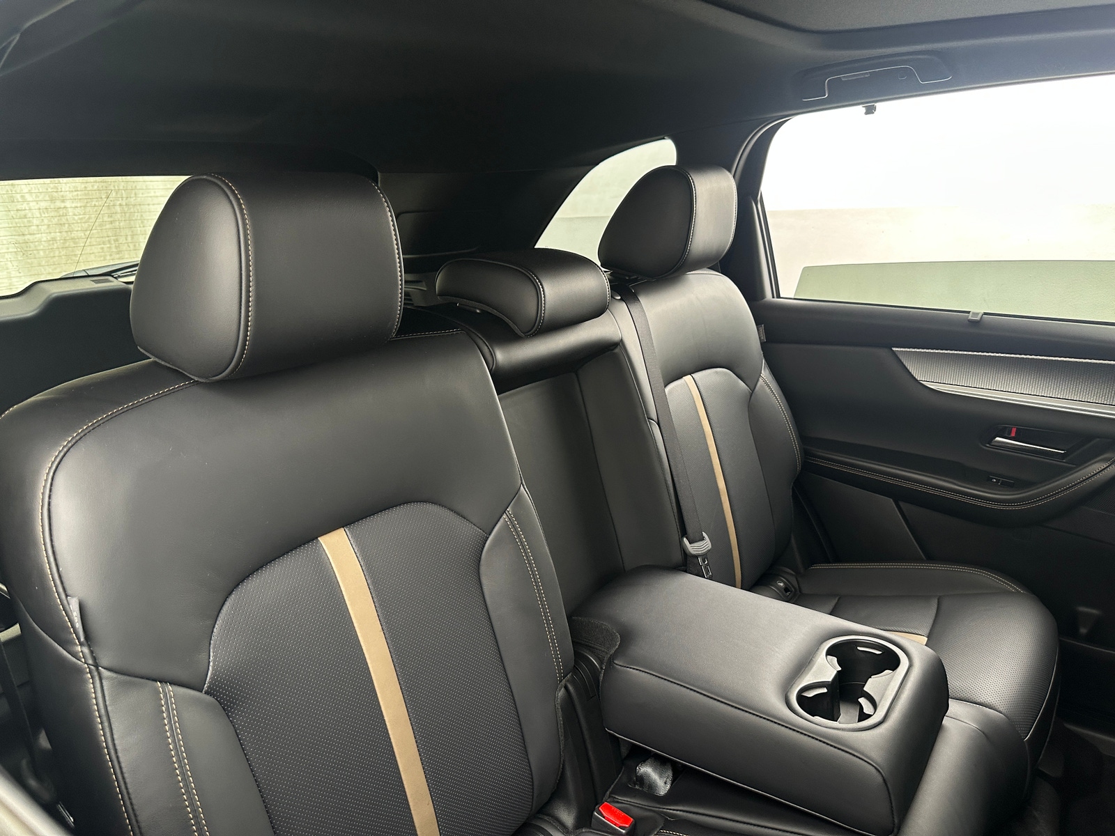 Thumbnail: 2025 Mazda CX-70 - 5