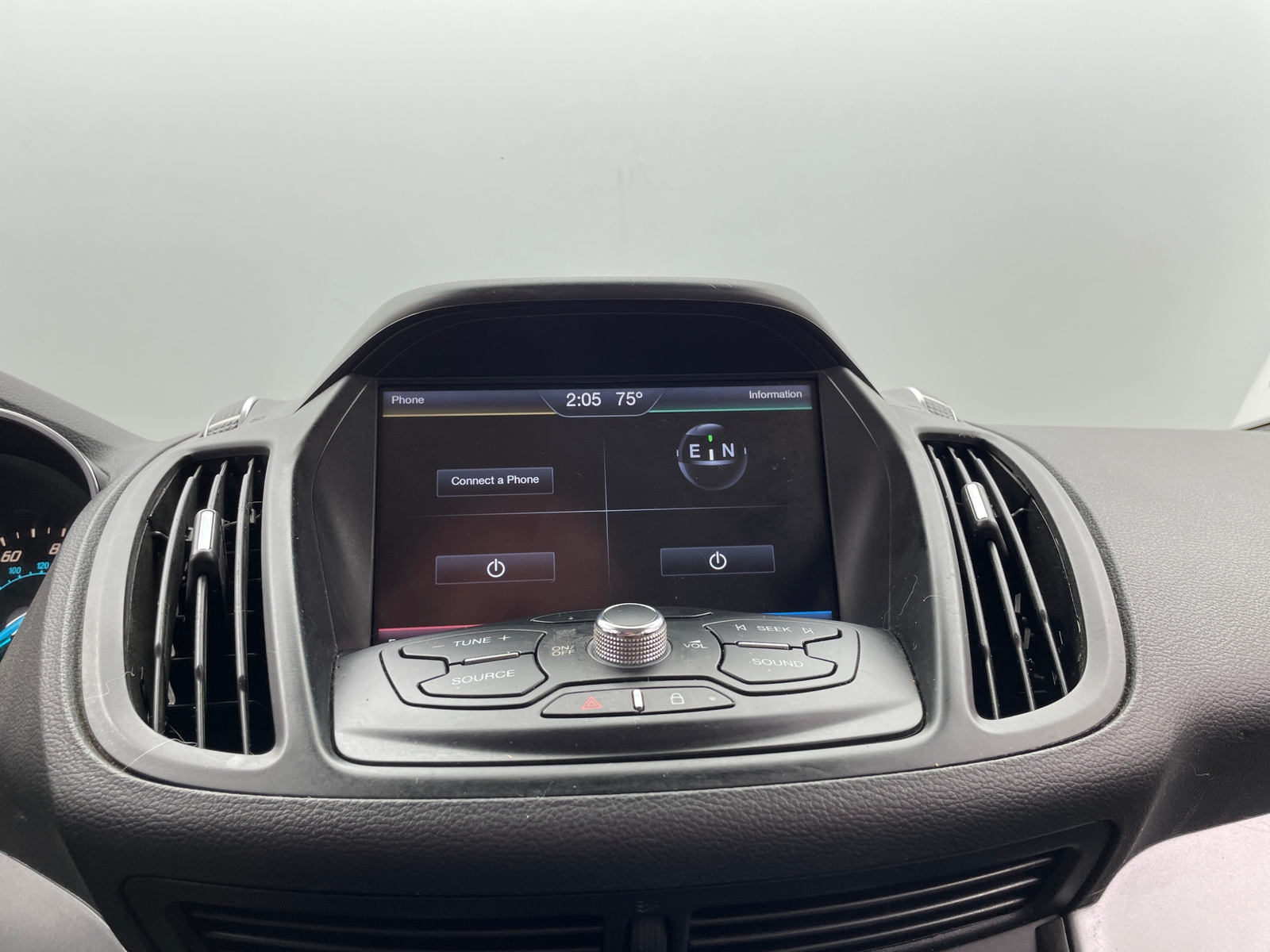 Thumbnail: 2014 Ford Escape - 4