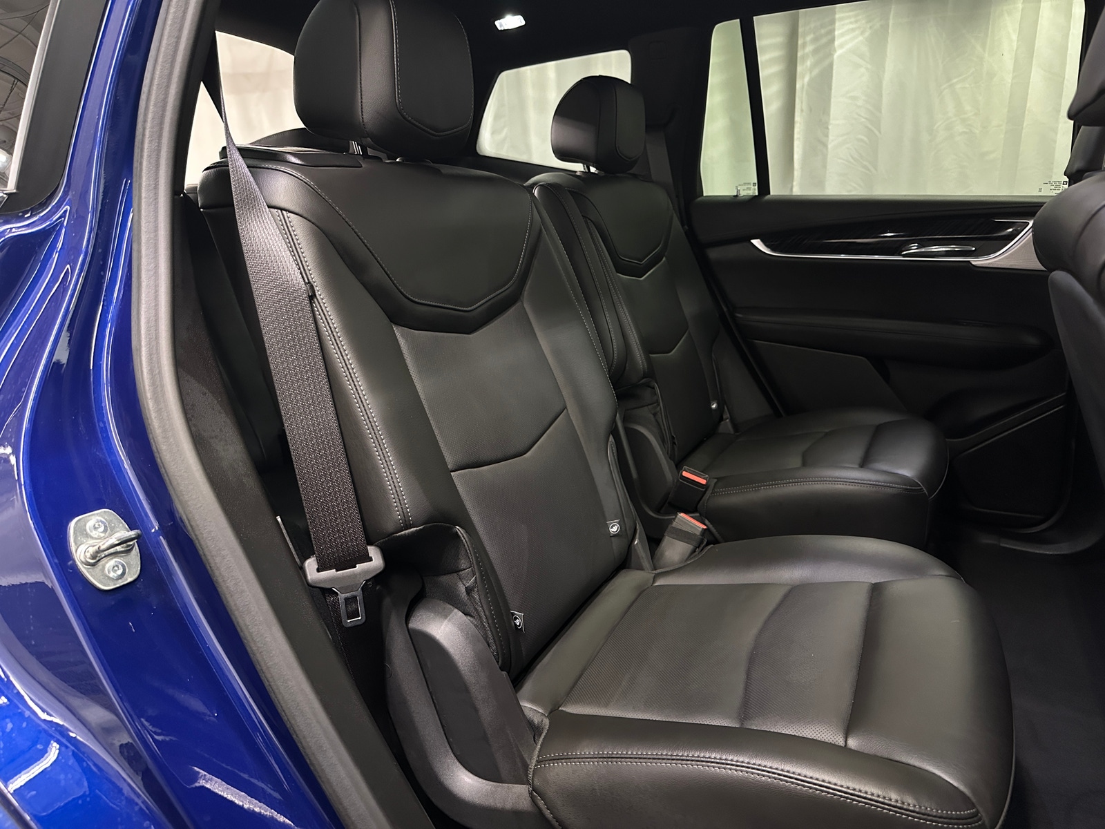 Thumbnail: 2025 Cadillac XT6 - 5