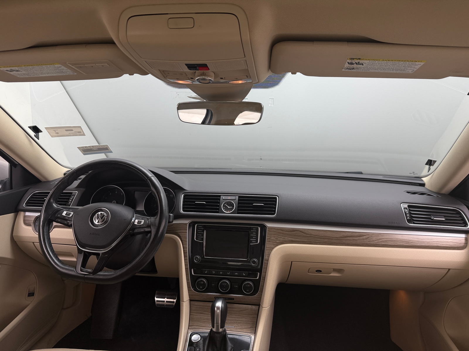 Thumbnail: 2017 Volkswagen Passat - 2