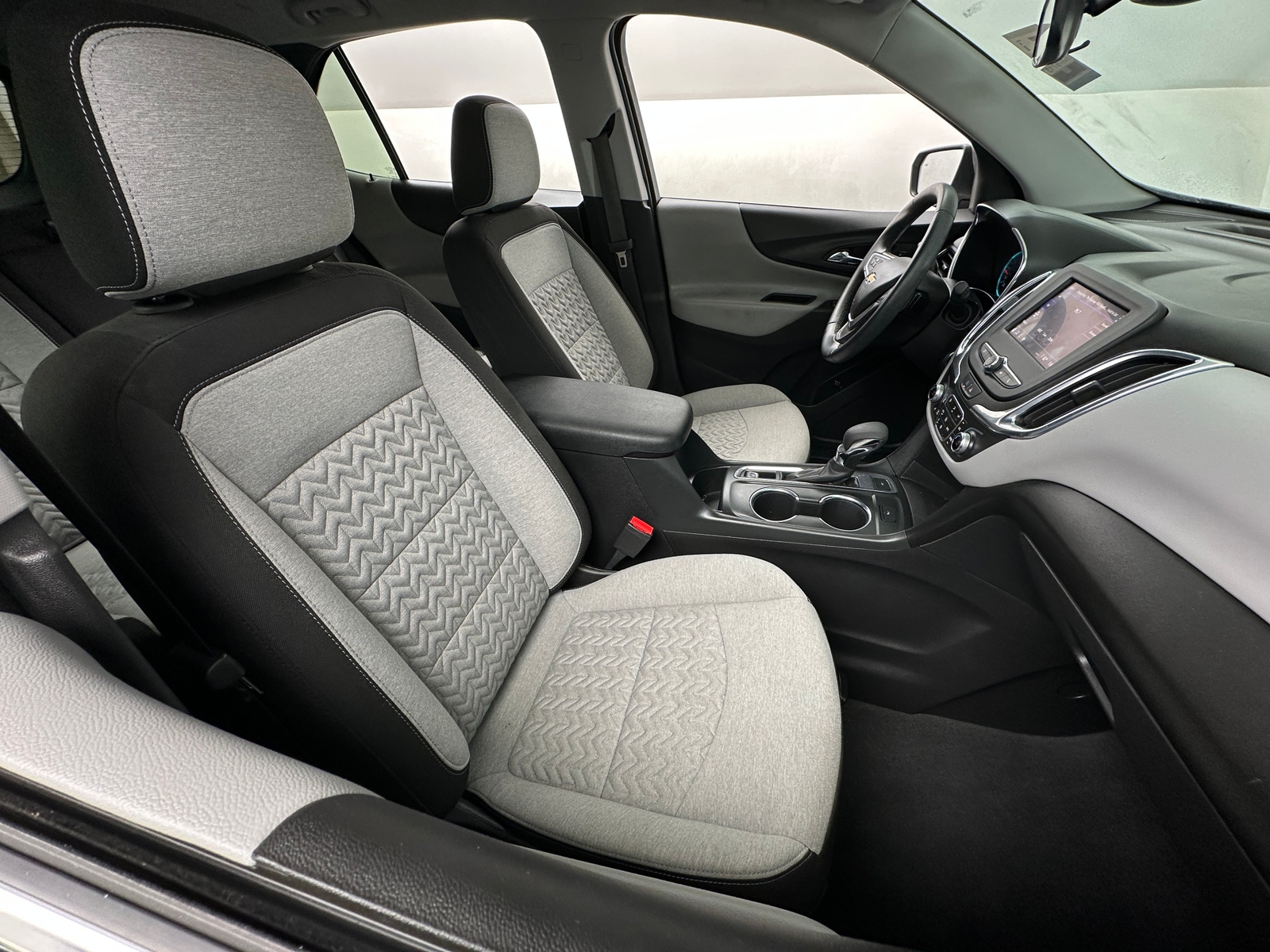 Thumbnail: 2023 Chevrolet Equinox - 2