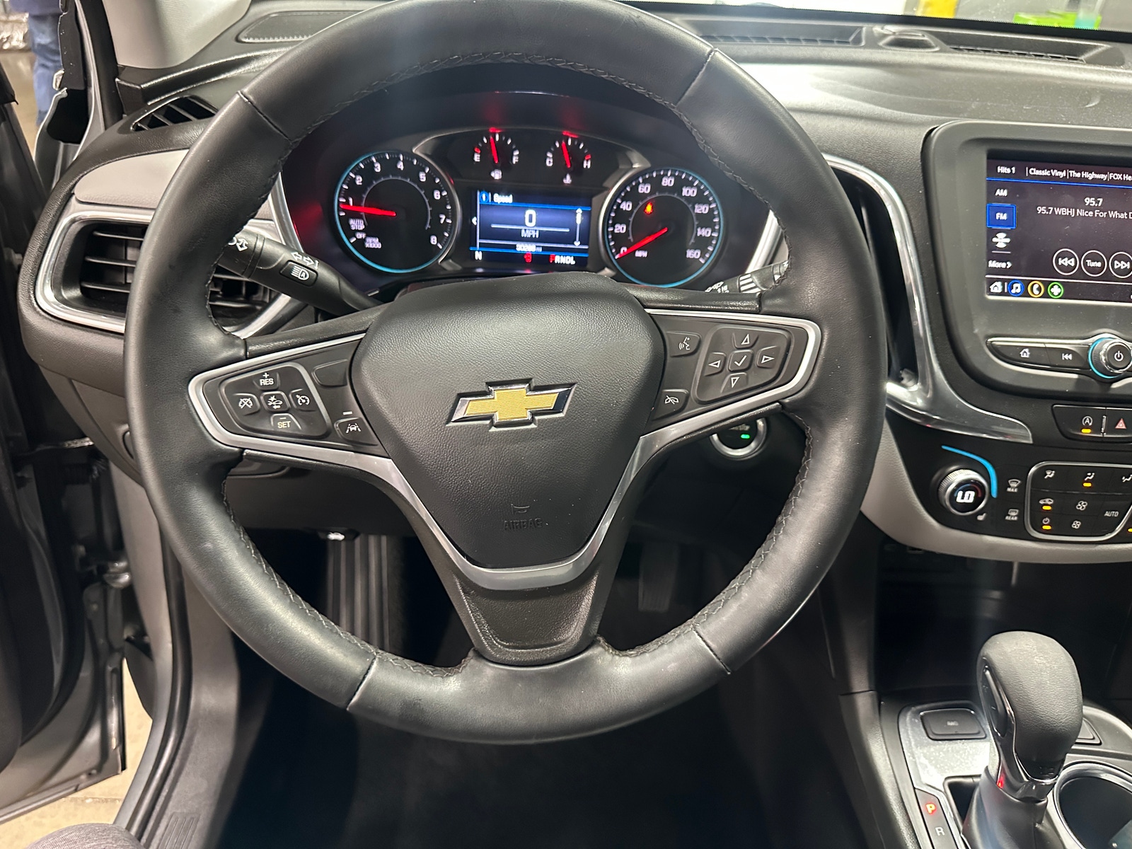 Thumbnail: 2023 Chevrolet Equinox - 5