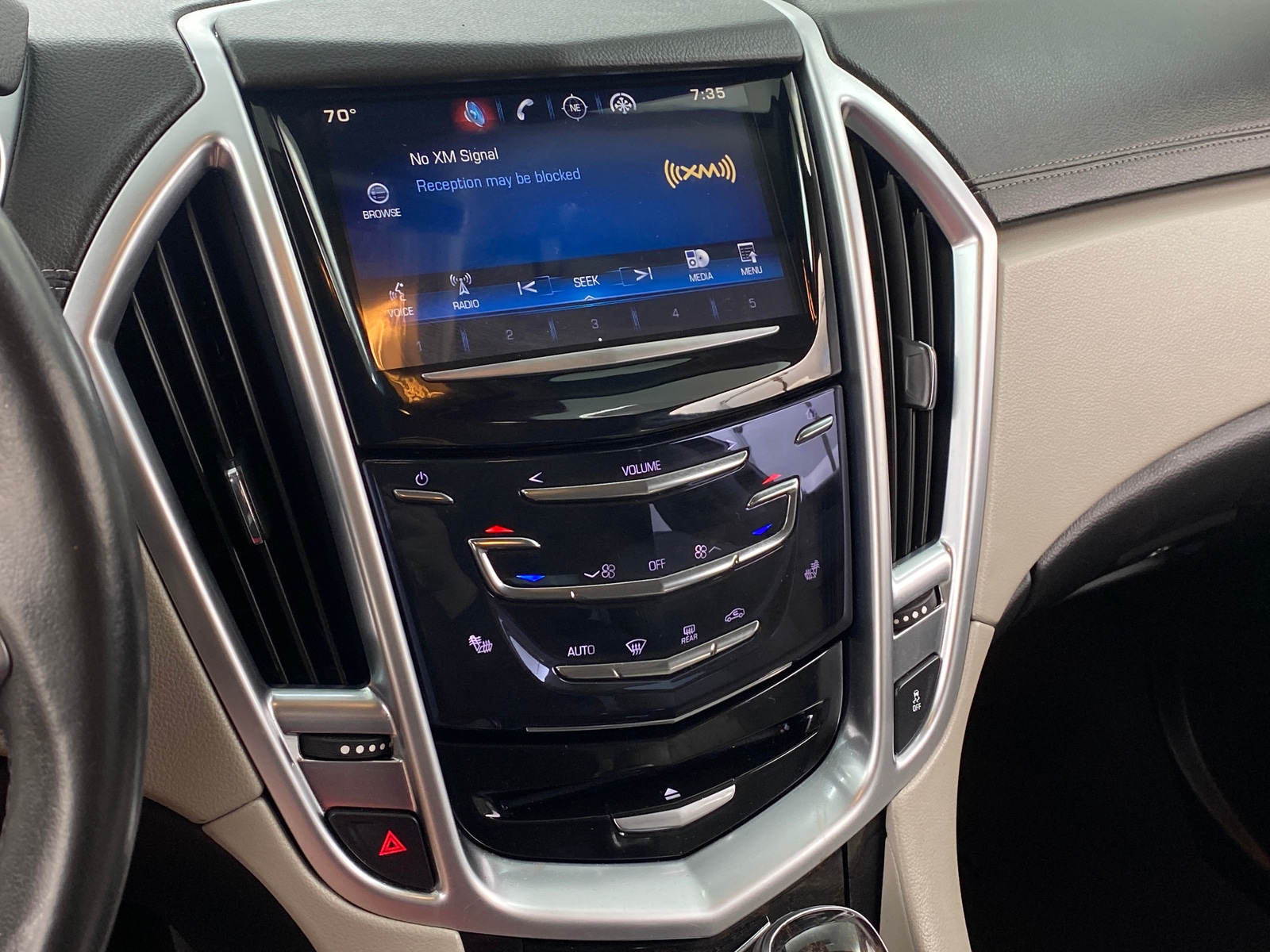 Thumbnail: 2016 Cadillac SRX - 3