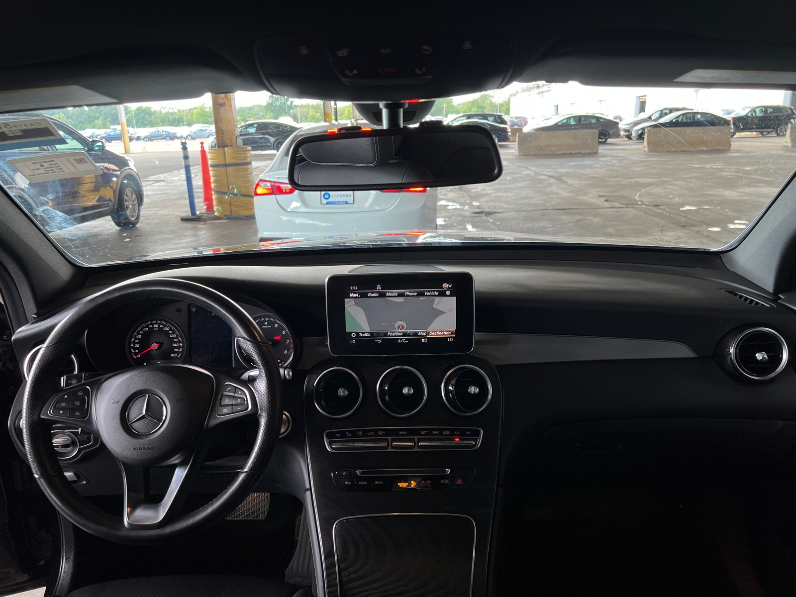 Thumbnail: 2019 Mercedes-Benz GLC - 2