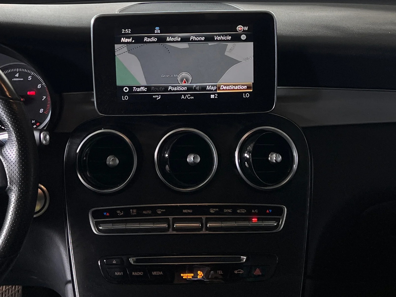 Thumbnail: 2019 Mercedes-Benz GLC - 3