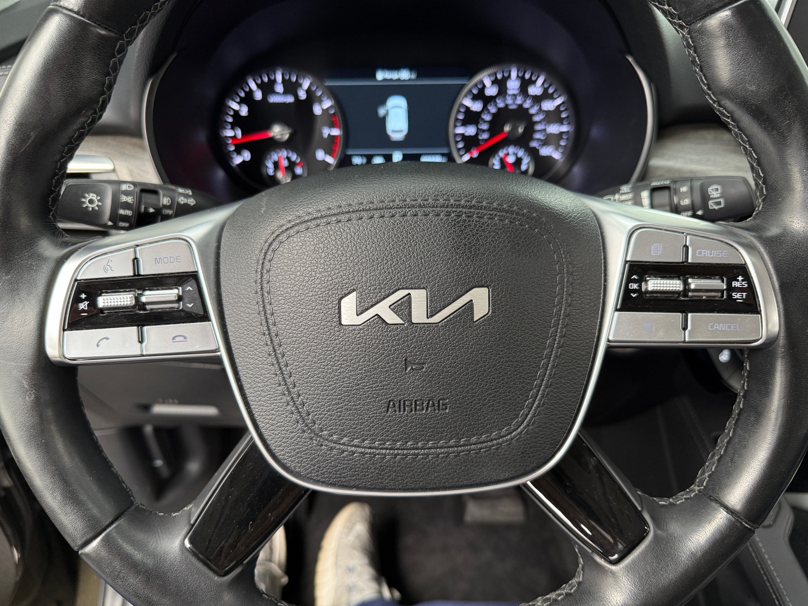 Thumbnail: 2022 Kia Telluride - 4