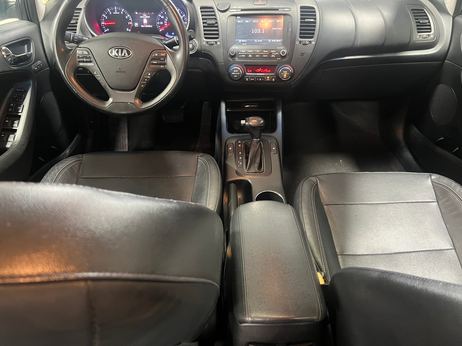Thumbnail: 2015 Kia Forte - 2