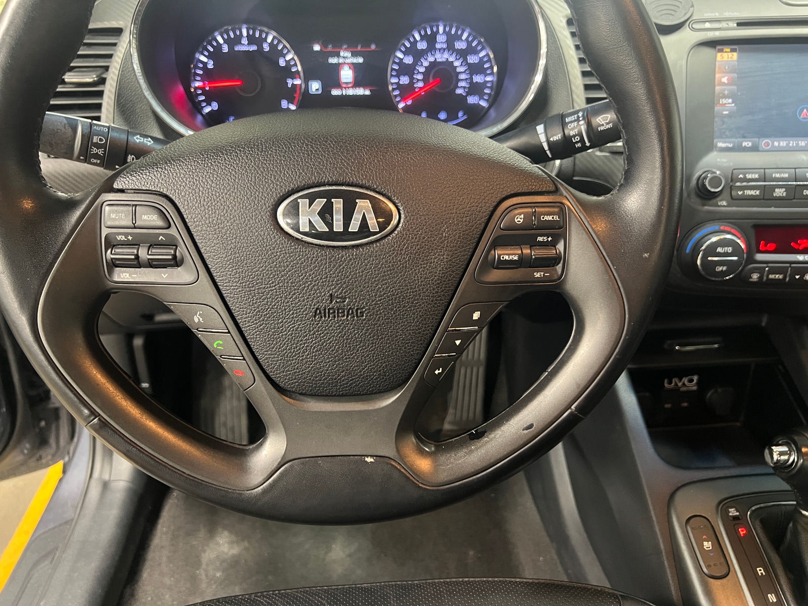 Thumbnail: 2015 Kia Forte - 4